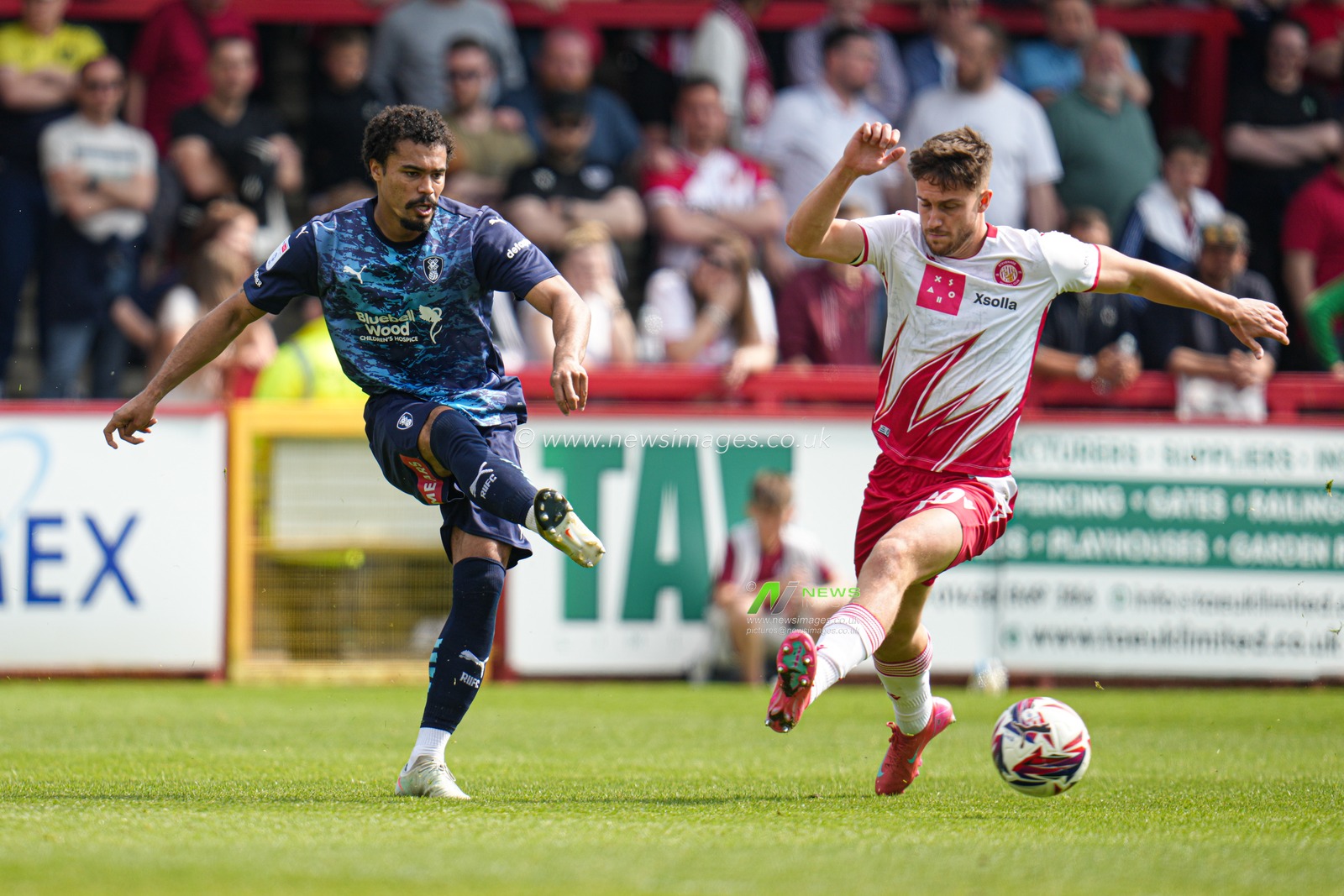 Cameron Humphreys of Rotherham United during the Sky Bet League 1 match Stevenage vs Rotherham United at Lamex Stadium, Stevenage, United Kingdom, 27th April 2025

(Photo by Harvey Murphy/News Images)