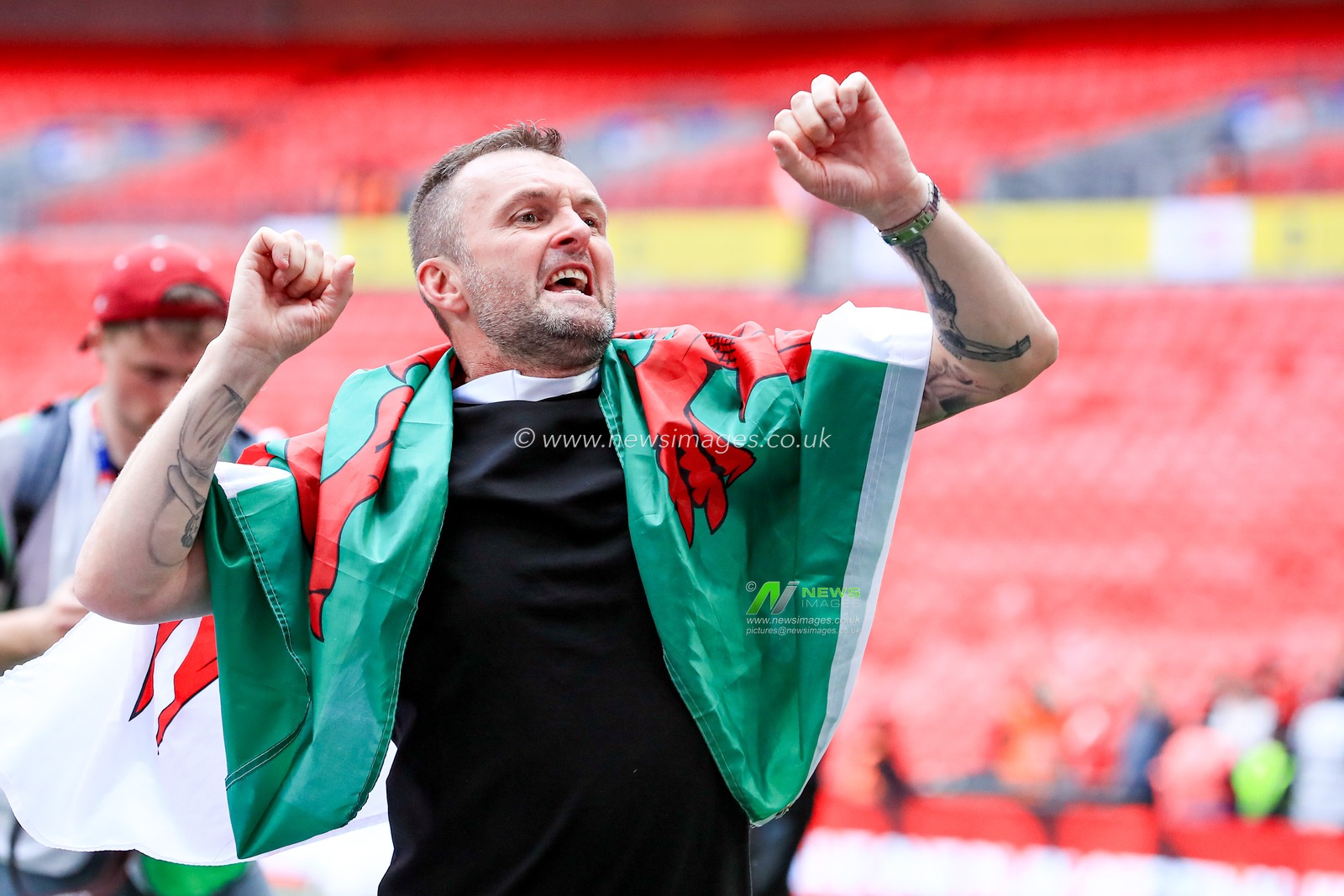 Nathan Jones manager of Charlton Athletic celebrates getting promotion back to the Sky Bet Championship after the Sky Bet League 1 Playoff Final match Charlton Athletic vs Leyton Orient at Wembley Stadium, London, United Kingdom, 25th May 2025

(Photo by Jorge Horsted/News Images)