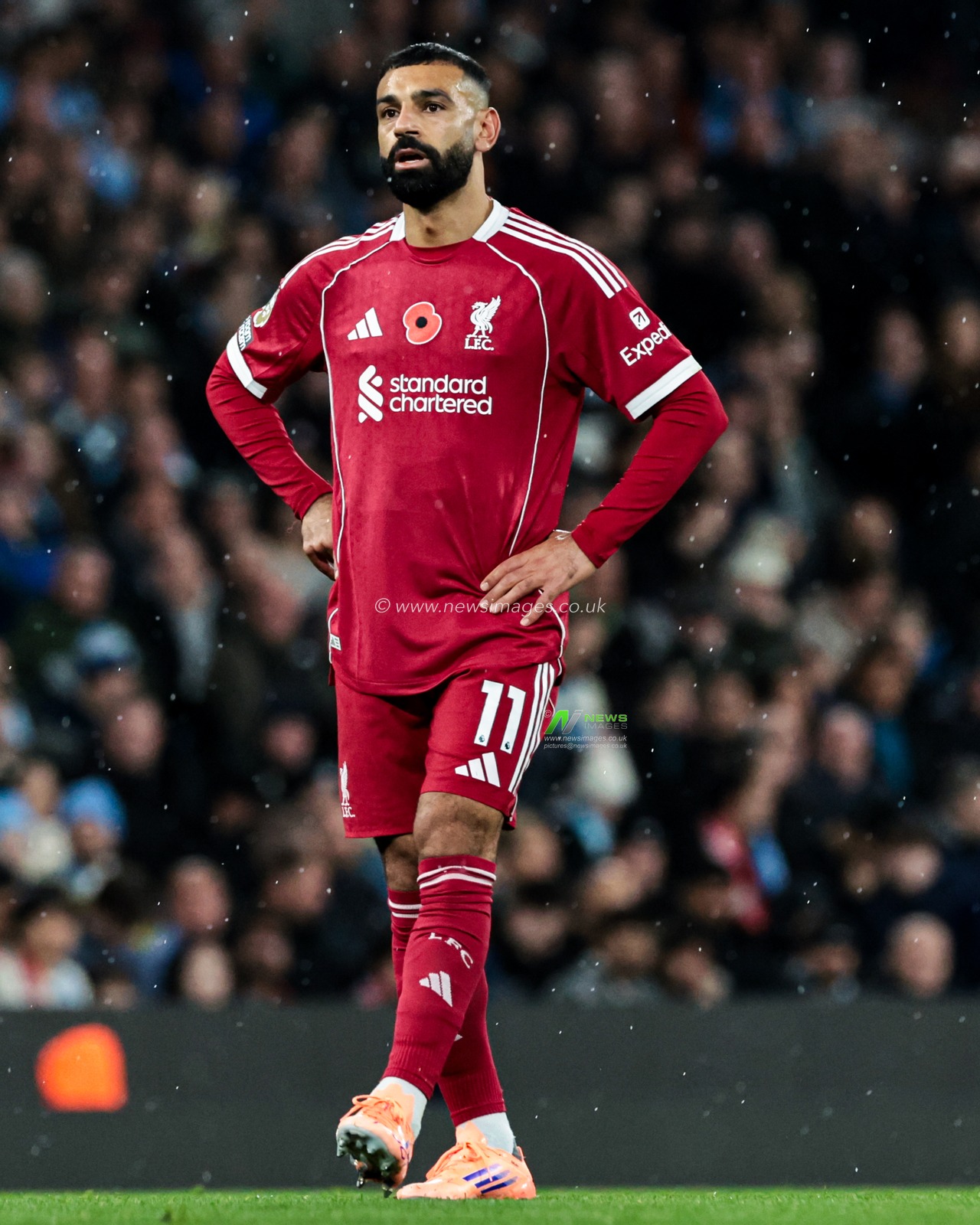 Mohamed Salah of Liverpool during the Premier League match Manchester City vs Liverpool at Etihad Stadium, Manchester, United Kingdom, 9th November 2025

(Photo by Mark Cosgrove/News Images)

*** GER AUT SUI OUT ***