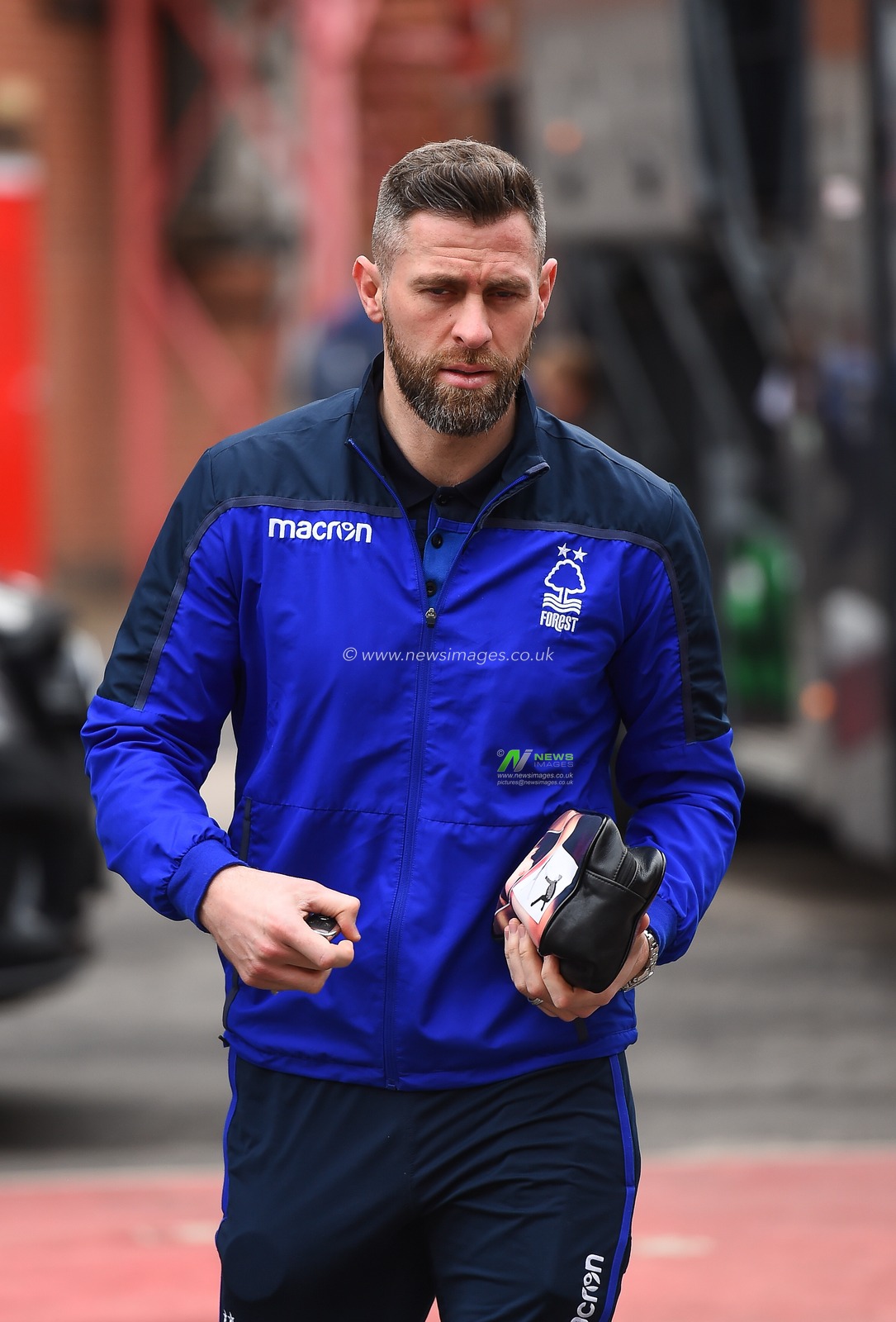 26th January 2019, City Ground, Nottingham, England ; Sky Bet Championship, Nottingham Forest v Wigan Athletic : Daryl Murphy (9) of Nottingham Forest 

Credit: Jon Hobley/News Images

English Football League images are subject to DataCo Licence