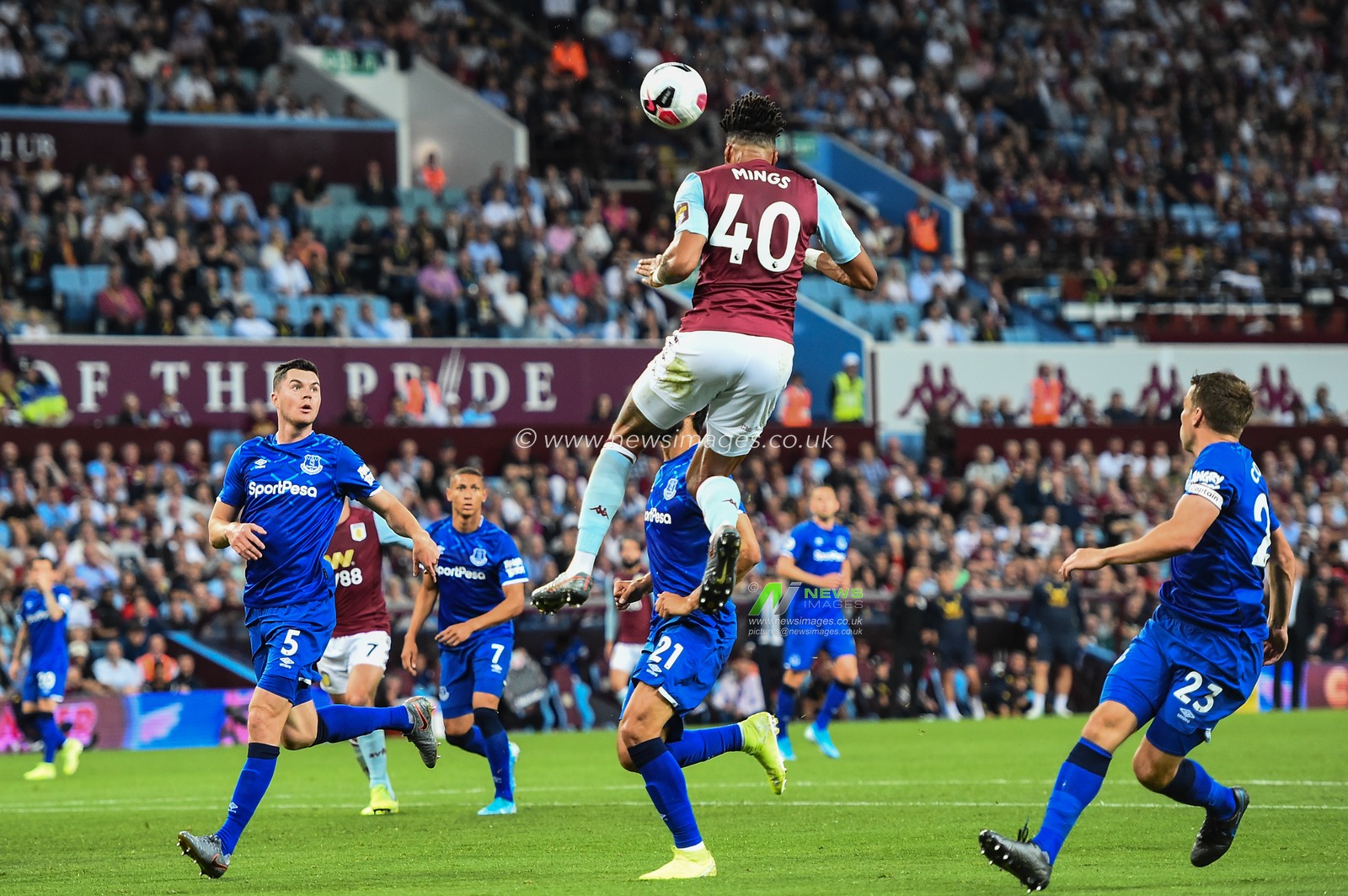 23rd August 2019, Villa Park, Birmingham, England ; Premier League Football, Aston Villa vs Everton ; Tyrone Mings (40) of Aston Villa jumps up high to head on goal 

Credit: Gareth Dalley/News Images

English Football League images are subject to DataCo Licence