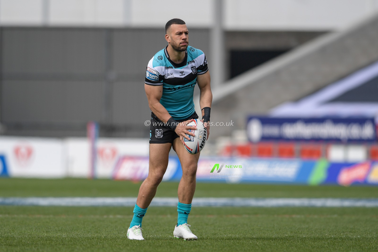 Carlos Tuimavave (3) of Hull FC during the pre-game warm up