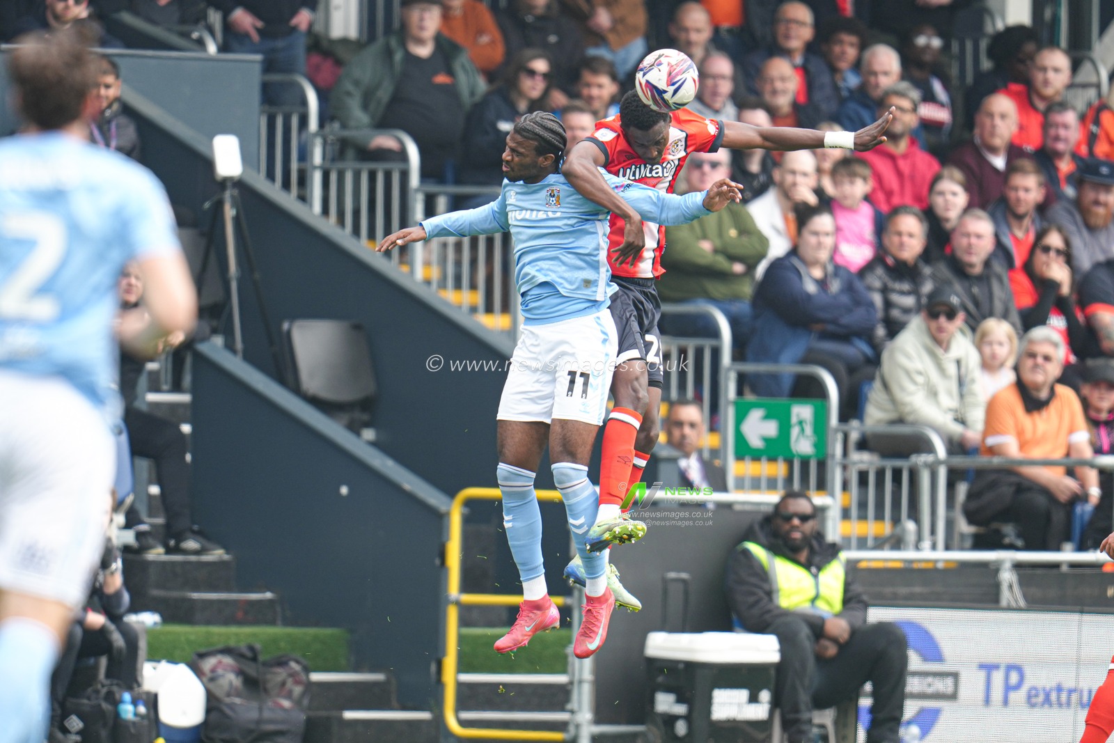 during the Sky Bet Championship match Luton Town vs Coventry City at Kenilworth Road, Luton, United Kingdom, 26th April 2025

(Photo by Harvey Murphy/News Images)