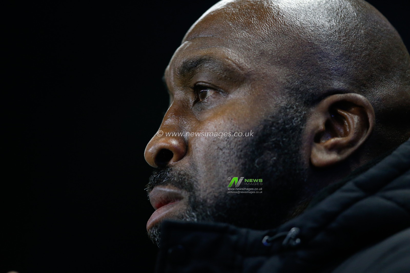 Darren Moore manager of Sheffield Wednesday during the Emirates FA Cup Third Round match Sheffield Wednesday vs Newcastle United at Hillsborough, Sheffield, United Kingdom, 7th January 2023

(Photo by Ben Early/News Images)
