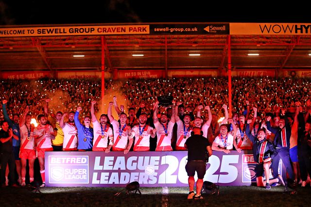 Hull KR lift the League Leaders Shield after the Betfred Super League round 27 match Hull KR vs Warrington Wolves at Sewell Group Craven Park, Kingston upon Hull, United Kingdom, 18th September 2025

(Photo by Sam Eaden/News Images)
