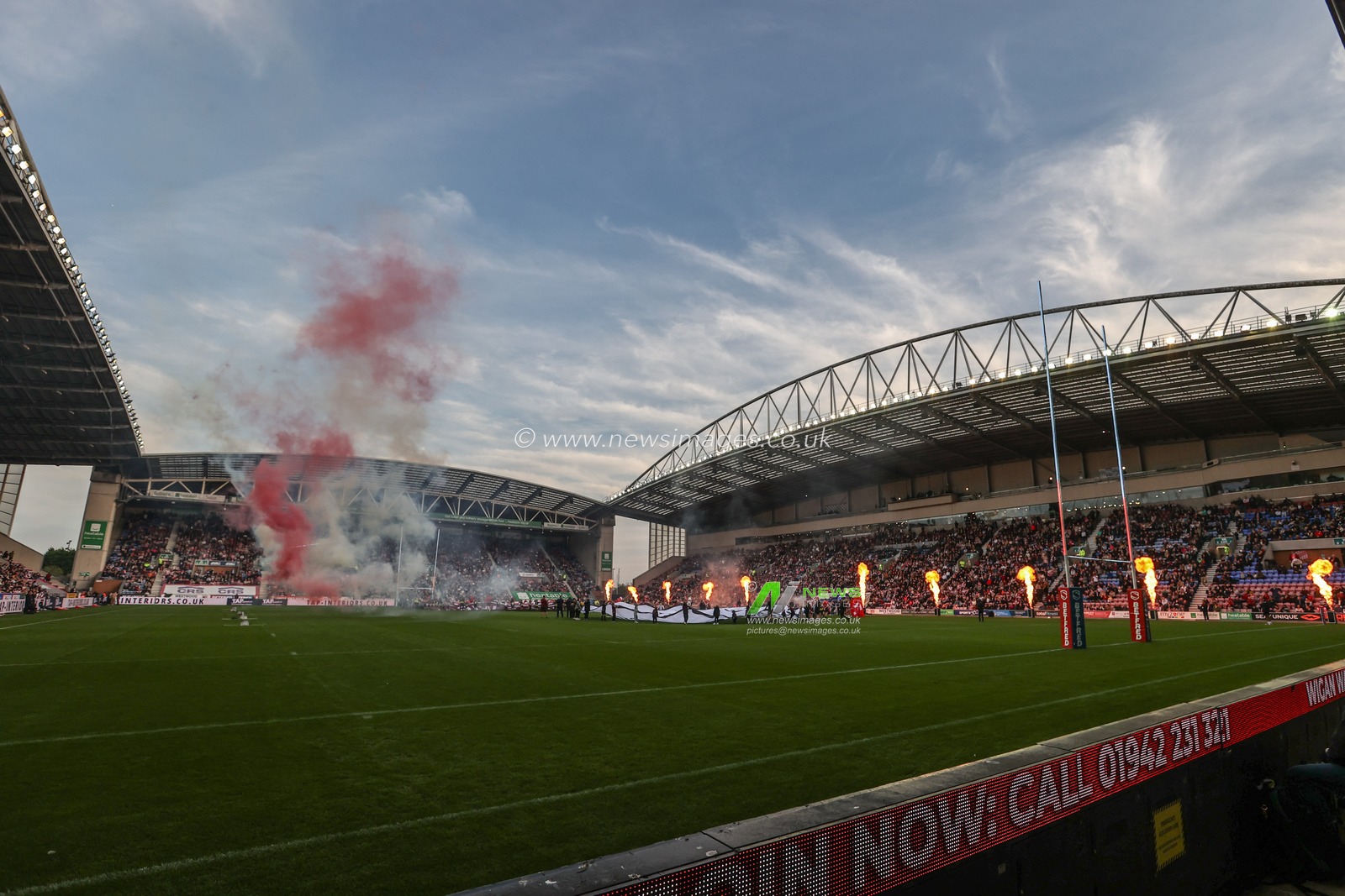 Pyrotechnics and fireworks ahead of the game during the Betfred Super League Semi-Finals match Wigan Warriors vs Leigh Leopards at The Brick Community Stadium, Wigan, United Kingdom, 5th October 2024

(Photo by Alfie Cosgrove/News Images)