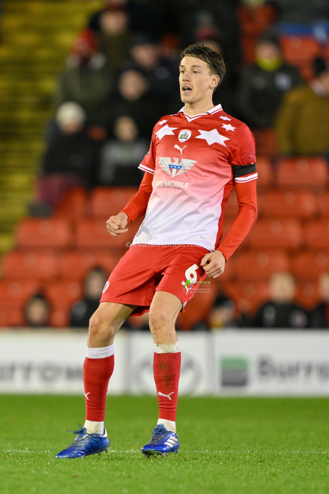 MaÃ«l de Gevigney #6 of Barnsley, during the Sky Bet League 1 match Barnsley vs Wycombe Wanderers at Oakwell, Barnsley, United Kingdom, 28th November 2023

(Photo by Cody Froggatt/News Images)