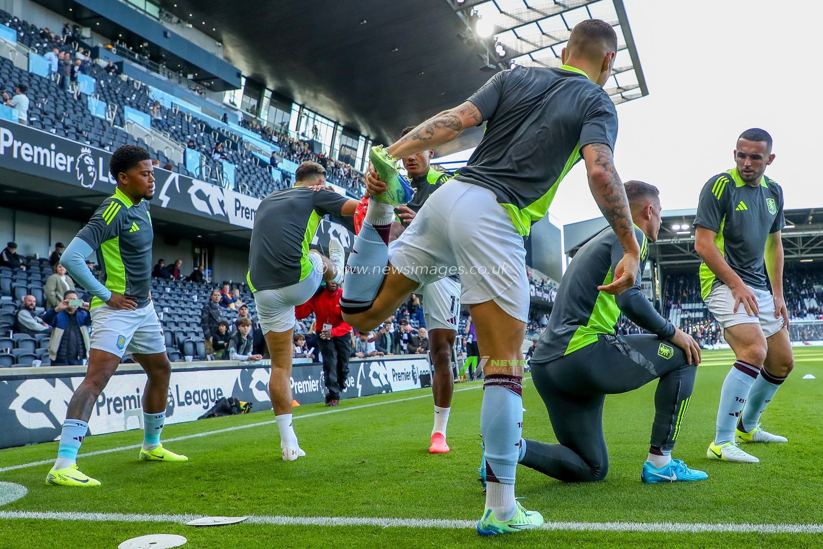 Aston Villa players warms up prior to the Premier League match Fulham vs Aston Villa at Craven Cottage, London, United Kingdom, 19th October 2024

(Photo by Izzy Poles/News Images)