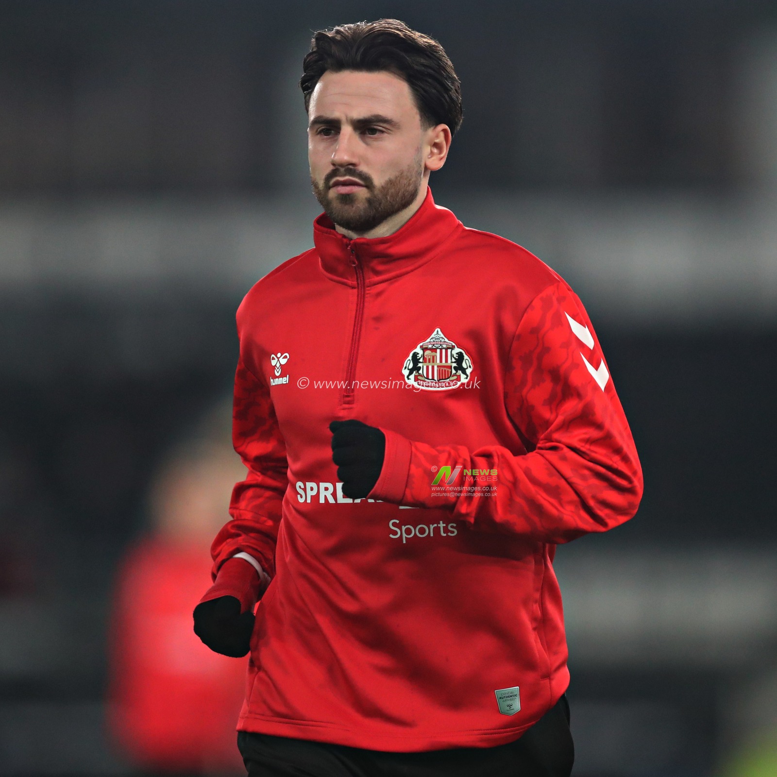 Patrick Roberts of Sunderland before the Sky Bet Championship match Derby County vs Sunderland at Pride Park Stadium, Derby, United Kingdom, 21st January 2025

(Photo by Sam Eaden/News Images) 
