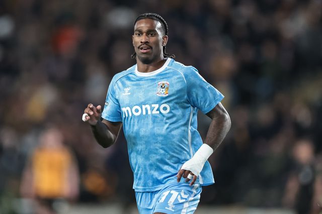 Haji Wright of Coventry City during the Sky Bet Championship match Hull City vs Coventry City at MKM Stadium, Hull, United Kingdom on 06 April 2026

(Photo by Mark Cosgrove/News Images)