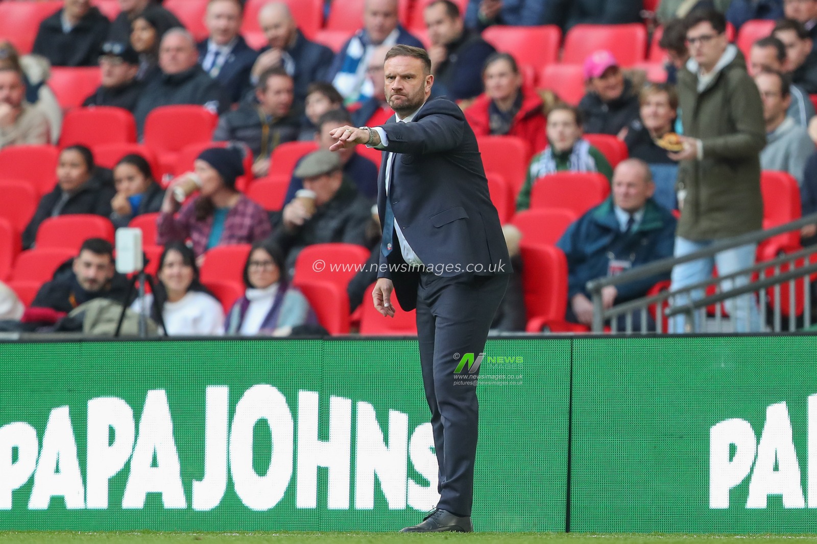 Ian Evatt Manager of Bolton Wanderers gives his players instructions during the Papa John's Trophy Final match Bolton Wanderers vs Plymouth Argyle at Wembley Stadium, London, United Kingdom, 2nd April 2023

(Photo by Gareth Evans/News Images)
