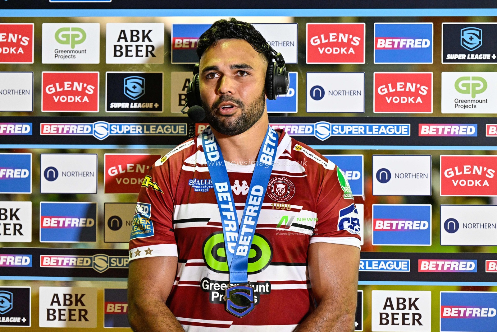 Player of the Match Bevan French of Wigan Warriors speaks with Sky Sports at full time during the Betfred Super League Round 16 match Wigan Warriors vs Leigh Leopards at DW Stadium, Wigan, United Kingdom, 5th July 2024

(Photo by Cody Froggatt/News Images)