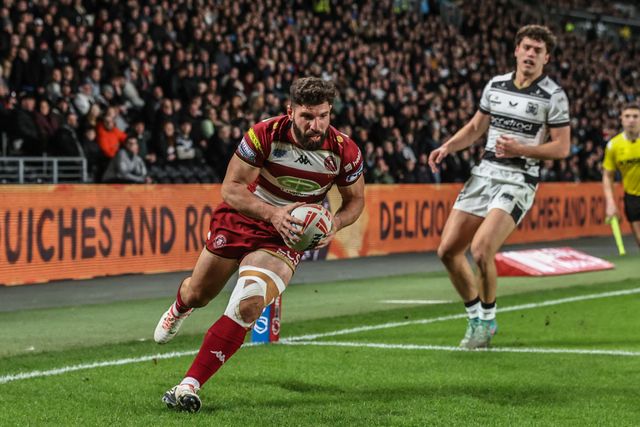 Betfred Super League Round 2 Hull FC v Wigan Warriors