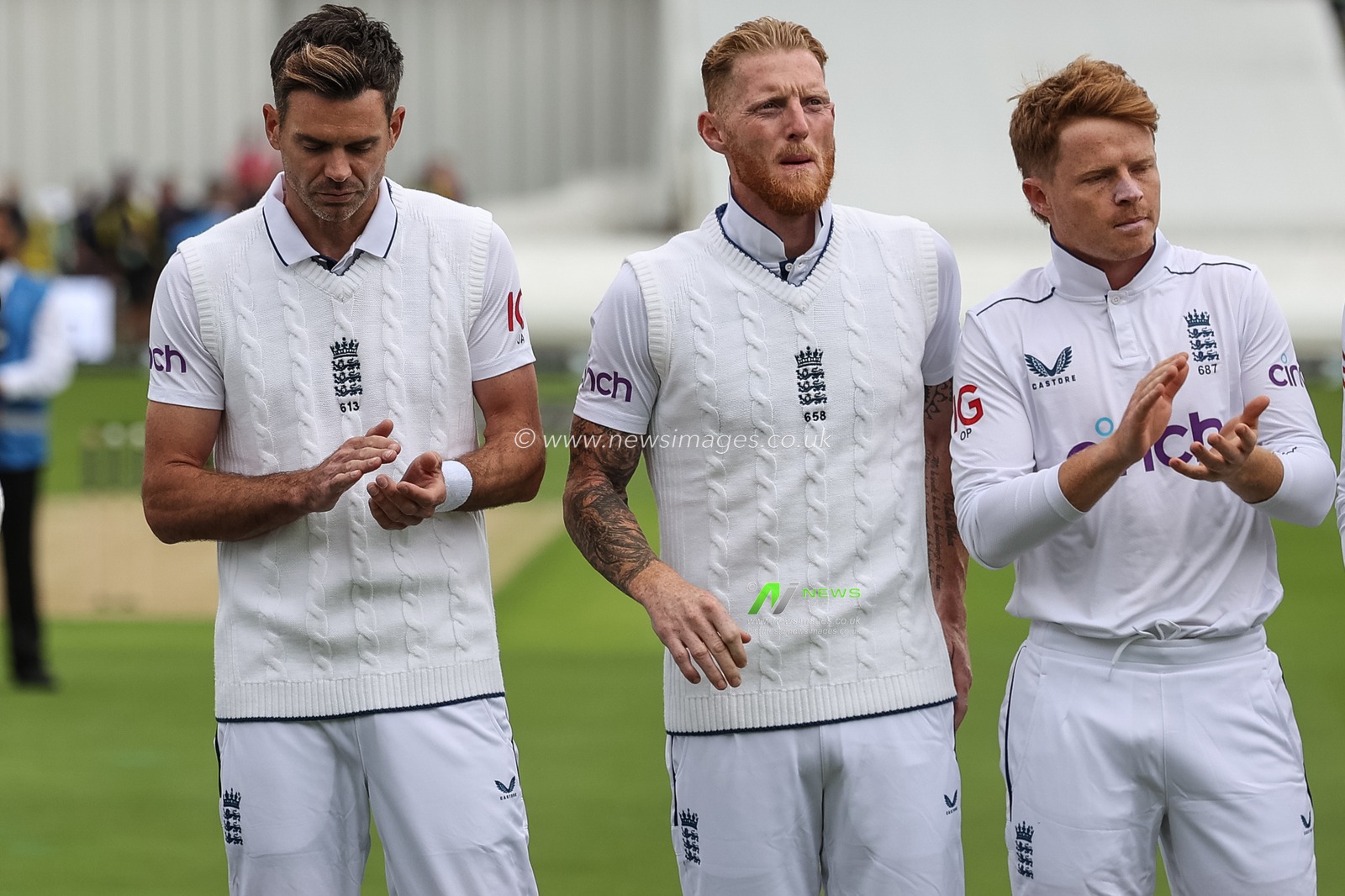 James Anderson of England applauds after singing the national anthem during the 1st Rothesay Test Match day 1 England v West Indies at Lords, London, United Kingdom, 10th July 2024

(Photo by Mark Cosgrove/News Images)
