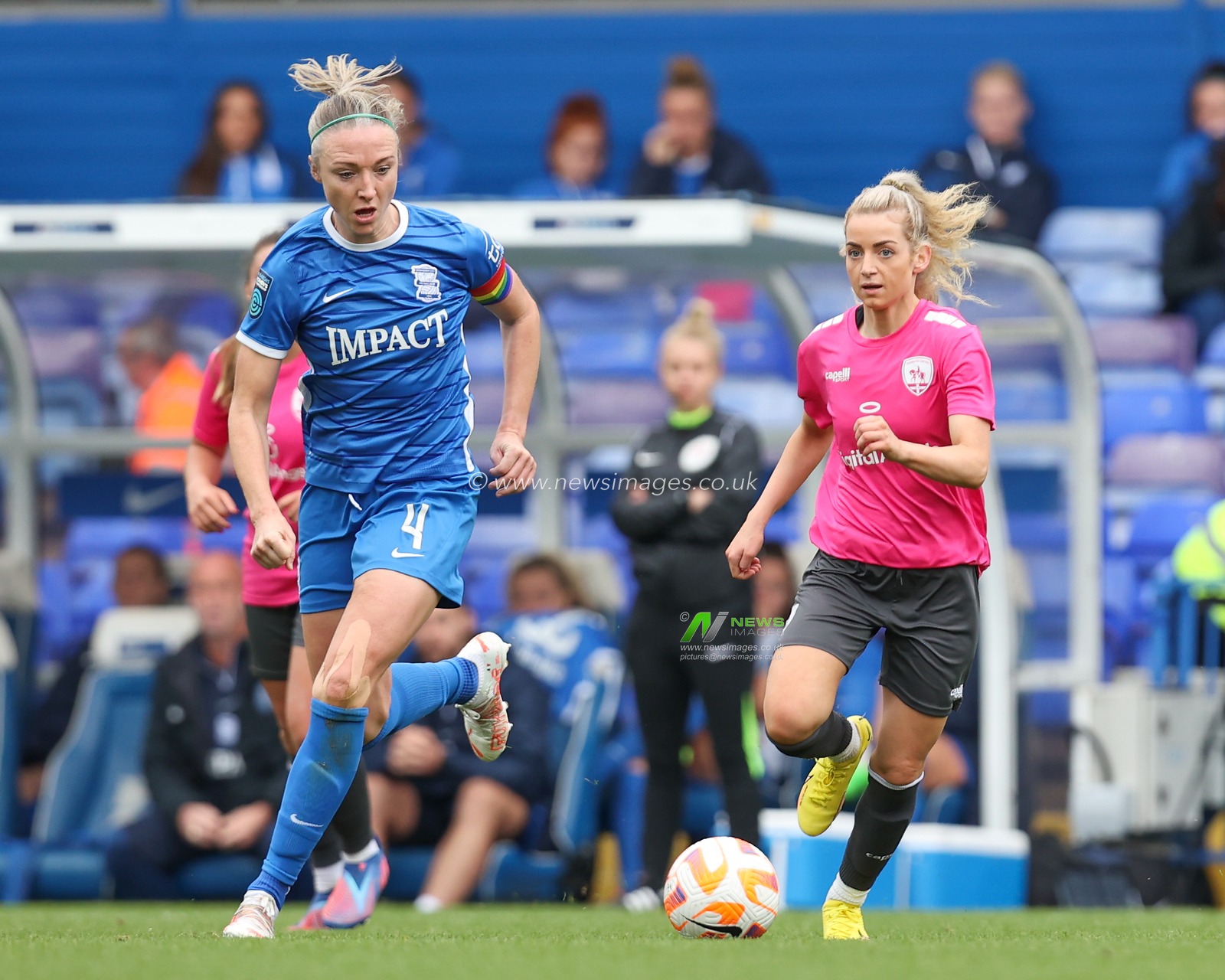 Louise Quinn #4 of Birmingham City during the The Fa Women's Super League match Birmingham City Women vs Coventry United Women at St Andrews, Birmingham, United Kingdom, 25th September 2022

(Photo by Simon Bissett/News Images)