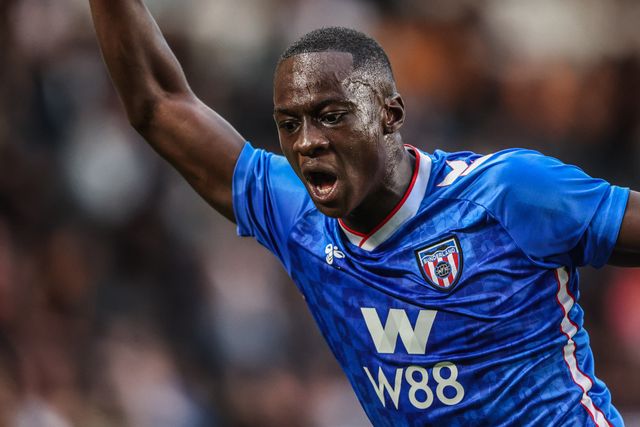 Habib Diarra of Sunderland reacts during the Pre-season friendly match Hull City vs Sunderland at MKM Stadium, Hull, United Kingdom, 29th July 2025

(Photo by Alfie Cosgrove/News Images)