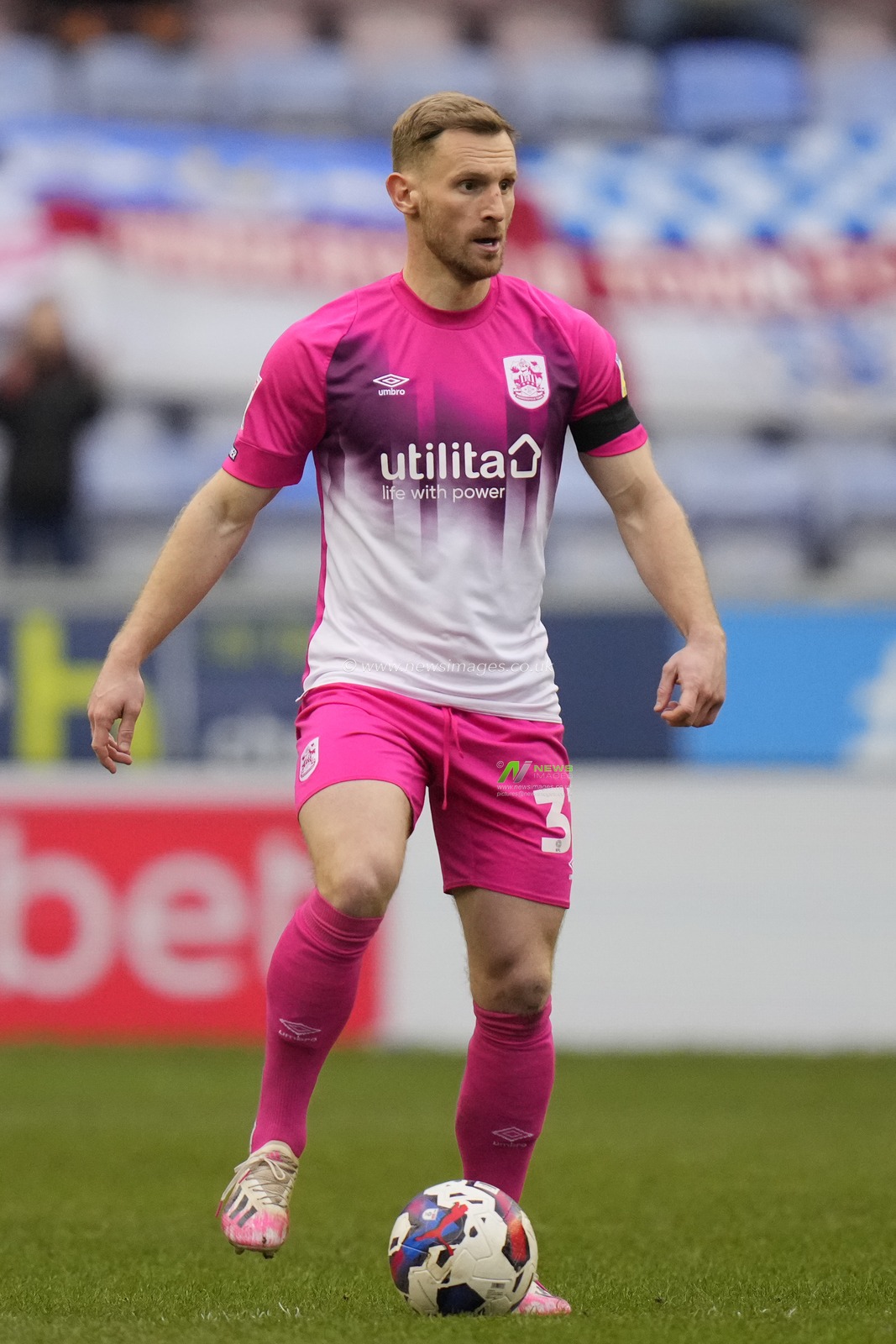 Tom Lees #32 of Huddersfield Town during the Sky Bet Championship match Wigan Athletic vs Huddersfield Town at DW Stadium, Wigan, United Kingdom, 11th February 2023

(Photo by Steve Flynn/News Images)