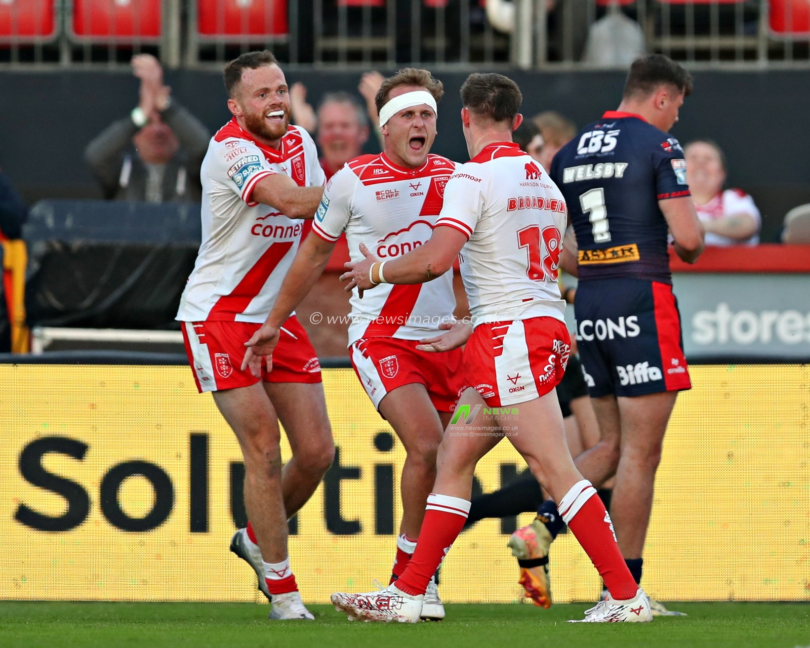 Jack Broadbent of Hull KR celebrates scoring his second try during the Betfred Super League Round 13 match Hull KR vs St Helens at Sewell Group Craven Park, Kingston upon Hull, United Kingdom, 30th May 2025

(Photo by Sam Eaden/News Images)