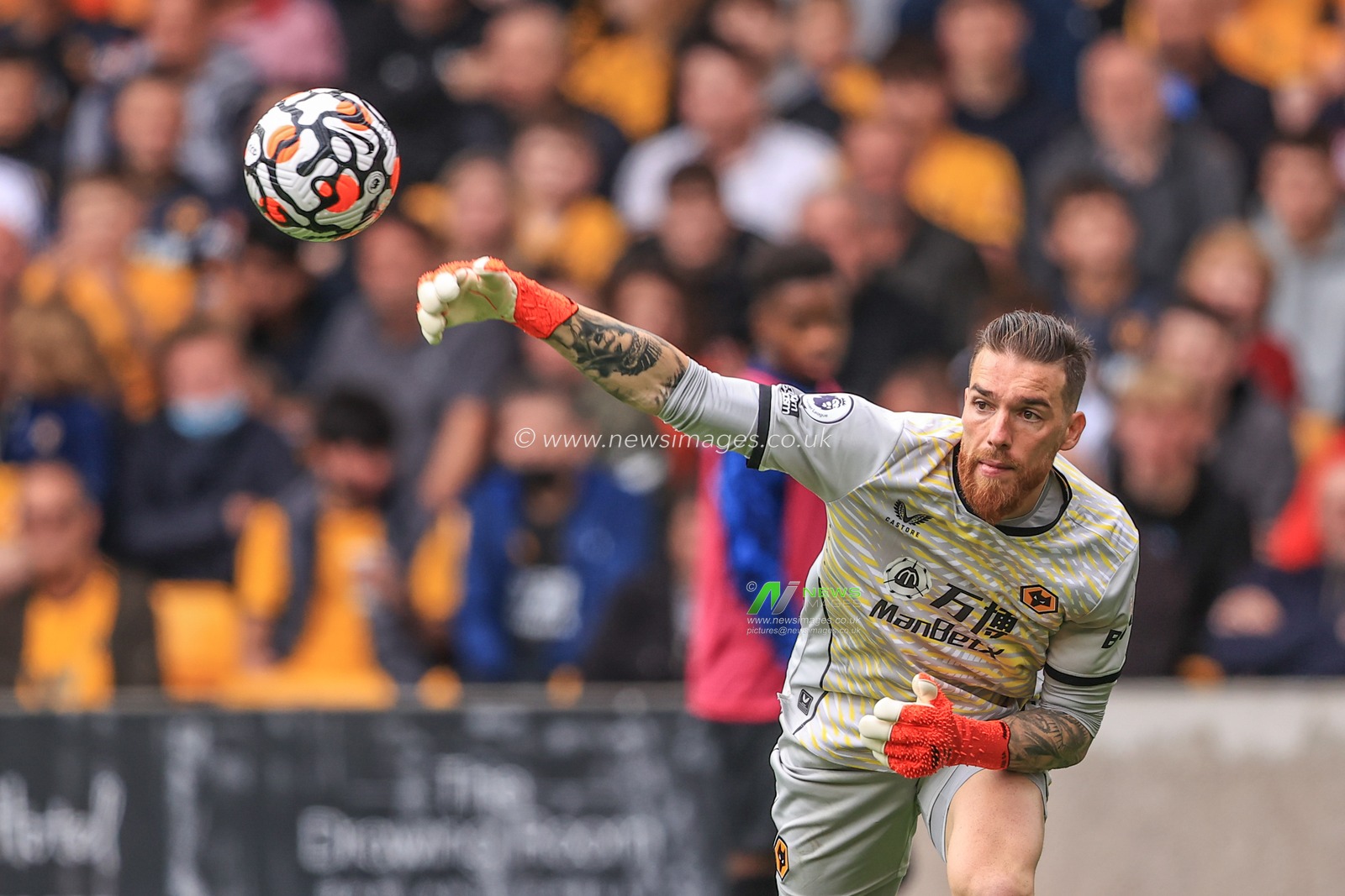 Jose Sa #1 of Wolverhampton Wanderers throws the ball out