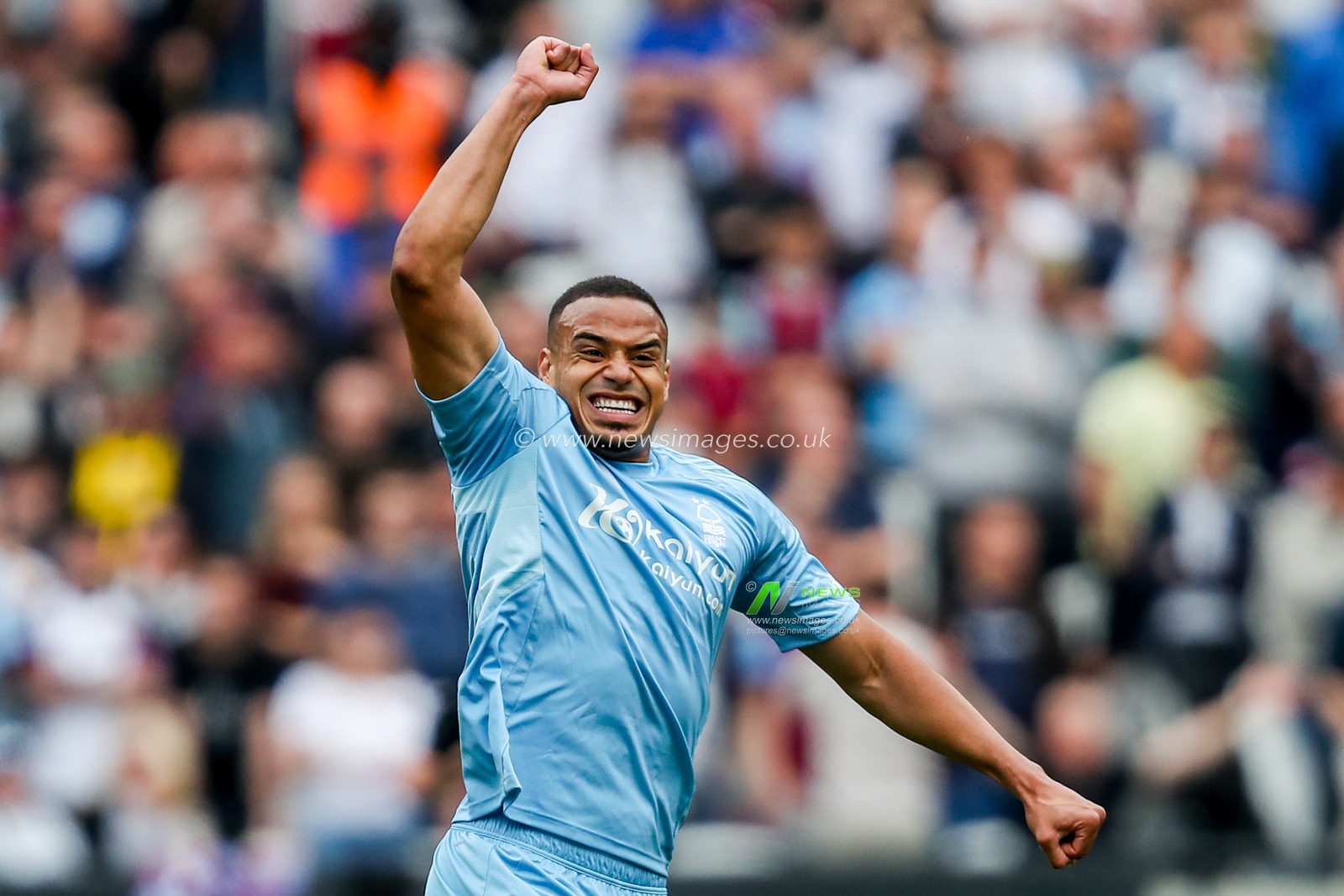Murillo Santiago of Nottingham Forest celebrates the team's first goal during the Premier League match West Ham United vs Nottingham Forest at London Stadium, London, United Kingdom, 18th May 2025

(Photo by Izzy Poles/News Images)