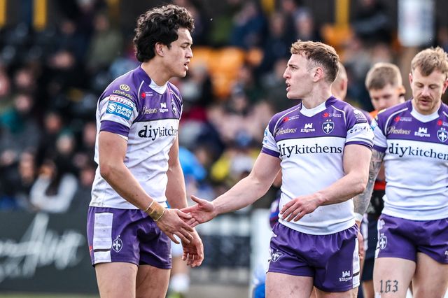 Isaiah Vagana of Wakefield Trinity speaks to Jake Trueman of Wakefield Trinity during the Betfred Super League round 7 match Castleford Tigers vs Wakefield Trinity at OneBore Stadium, Castleford, Untied Kingdom on 05 April 2026

(Photo by Alfie Cosgrove/News Images)