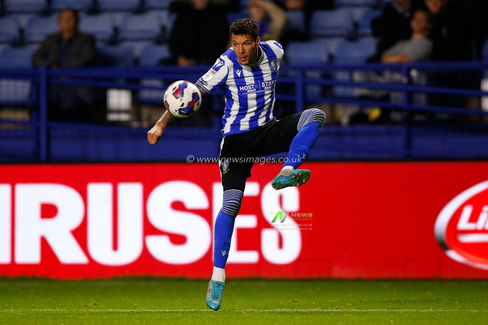 Marvin Johnson #18 of Sheffield Wednesday during the Papa John's Trophy match Sheffield Wednesday vs Burton Albion at Hillsborough, Sheffield, United Kingdom, 20th September 2022

(Photo by Ben Early/News Images)