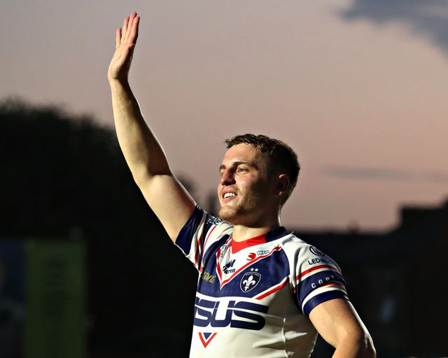 Jake Trueman of Wakefield Trinity celebrates after the Betfred Super League round 15 match Wakefield Trinity vs Wigan Warriors at DIY Kitchens Stadium, Wakefield, United Kingdom, 20th June 2025

(Photo by Sam Eaden/News Images)