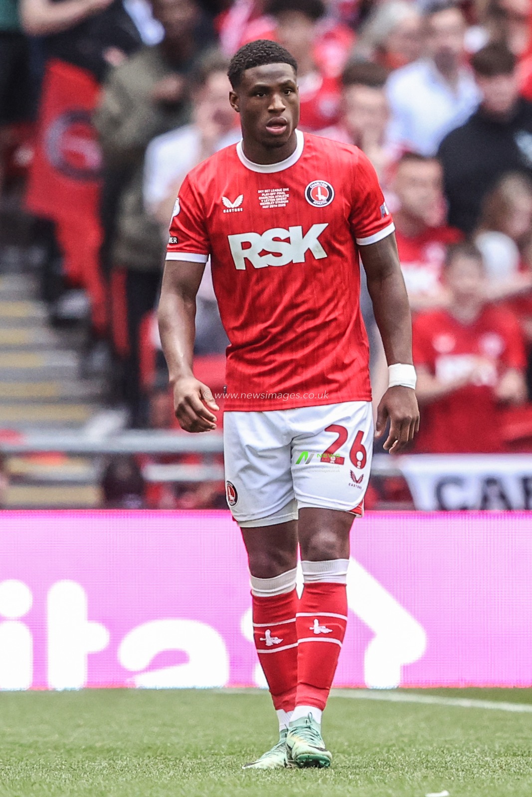 Thierry Small of Charlton Athletic during the Sky Bet League 1 Playoff Final match Charlton Athletic vs Leyton Orient at Wembley Stadium, London, United Kingdom, 25th May 2025

(Photo by Alfie Cosgrove/News Images)