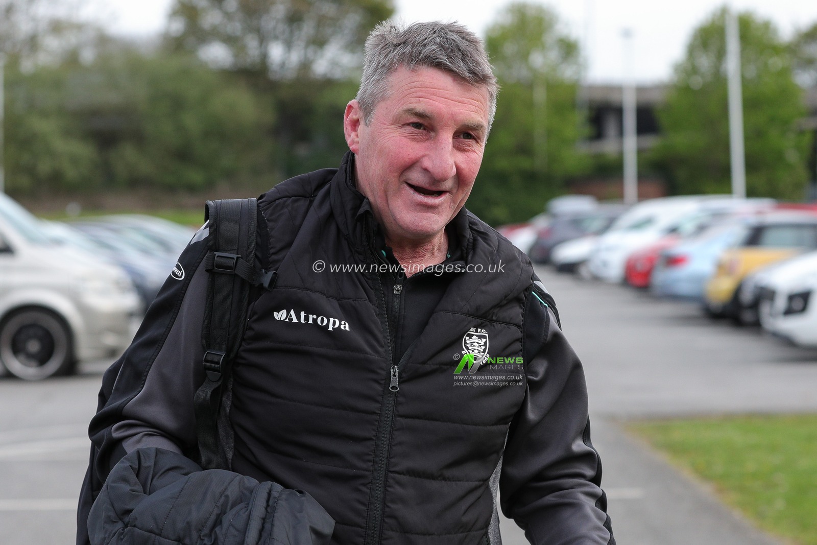 Tony Smith Head Coach of Hull FC arrives at The MKM Stadium ahead of the Betfred Super League Round 11 match Hull FC vs Wigan Warriors at MKM Stadium, Hull, United Kingdom, 4th May 2023

(Photo by James Heaton/News Images)