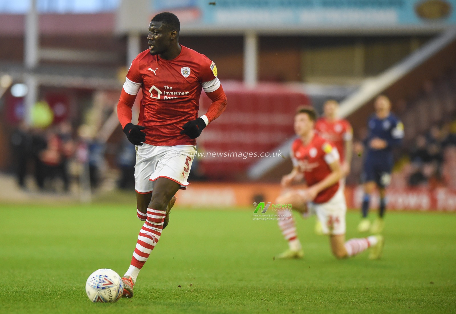 11th January 2020, Oakwell, Barnsley, England; Sky Bet Championship, Barnsley v Huddersfield Town : Bambo Diaby (5) of Barnsley FC

Credit: Dean Williams/News Images
