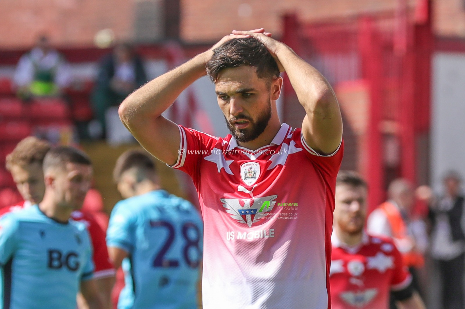 Adam Phillips #30 of Barnsley reacts to missing a shot during the Sky Bet League 1 match Barnsley vs Oxford United at Oakwell, Barnsley, United Kingdom, 19th August 2023

(Photo by Alfie Cosgrove/News Images)