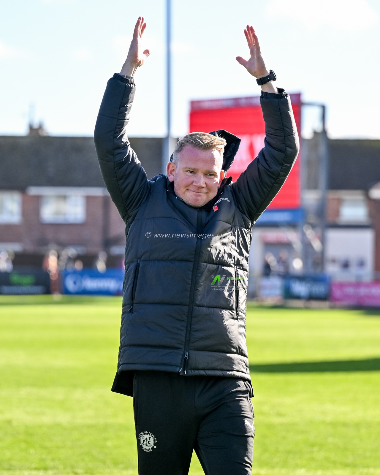 Pete Wild, manager of Fleetwood Town, celebrates with the home supporters during the Sky Bet League 2 match Fleetwood Town vs Accrington Stanley at Highbury Stadium, Fleetwood, United Kingdom, 25th October 2025

(Photo by Adam Gee/News Images)