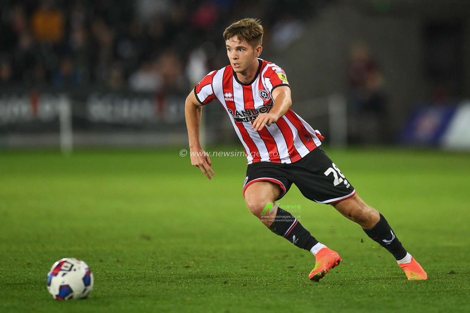 James McAtee #28 of Sheffield United during the Sky Bet Championship match Swansea City vs Sheffield United at Swansea.com Stadium, Swansea, United Kingdom, 13th September 2022

(Photo by Mike Jones/News Images)