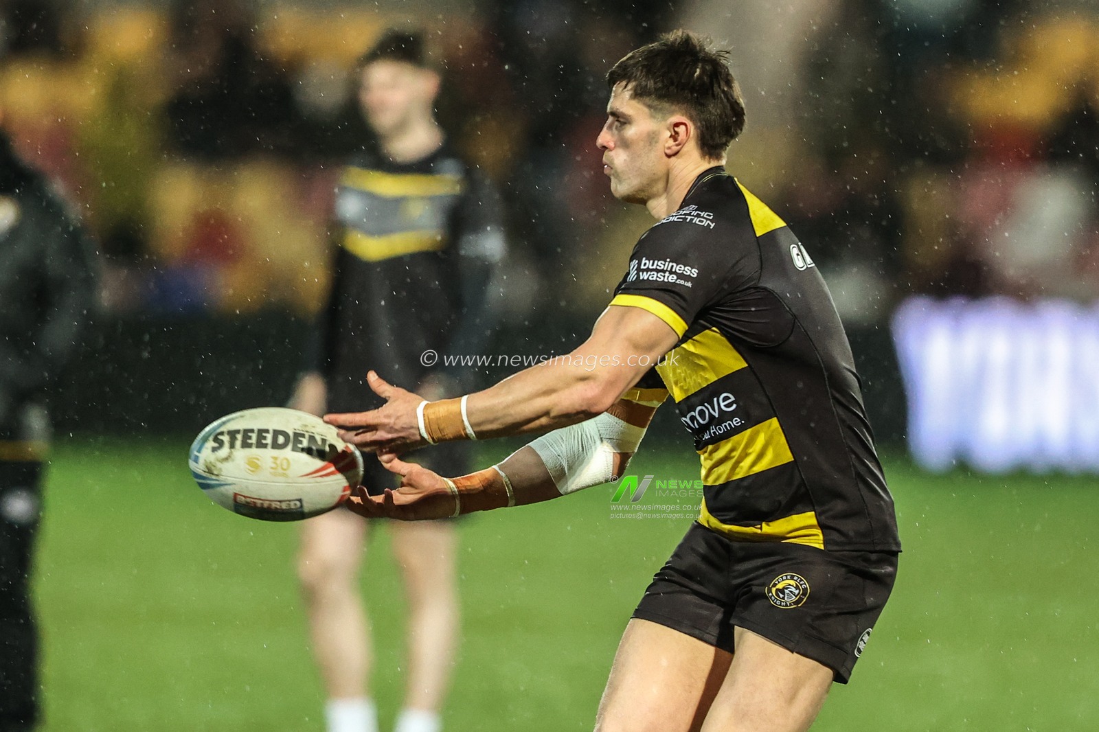 Scott Galeano of York Knights in the pre-game warm up during the Betfred Super League Round 1 match York Knights vs Hull KR at LNER Community Stadium, Lincoln, United Kingdom on 12 February 2026

(Photo by Alfie Cosgrove/News Images)