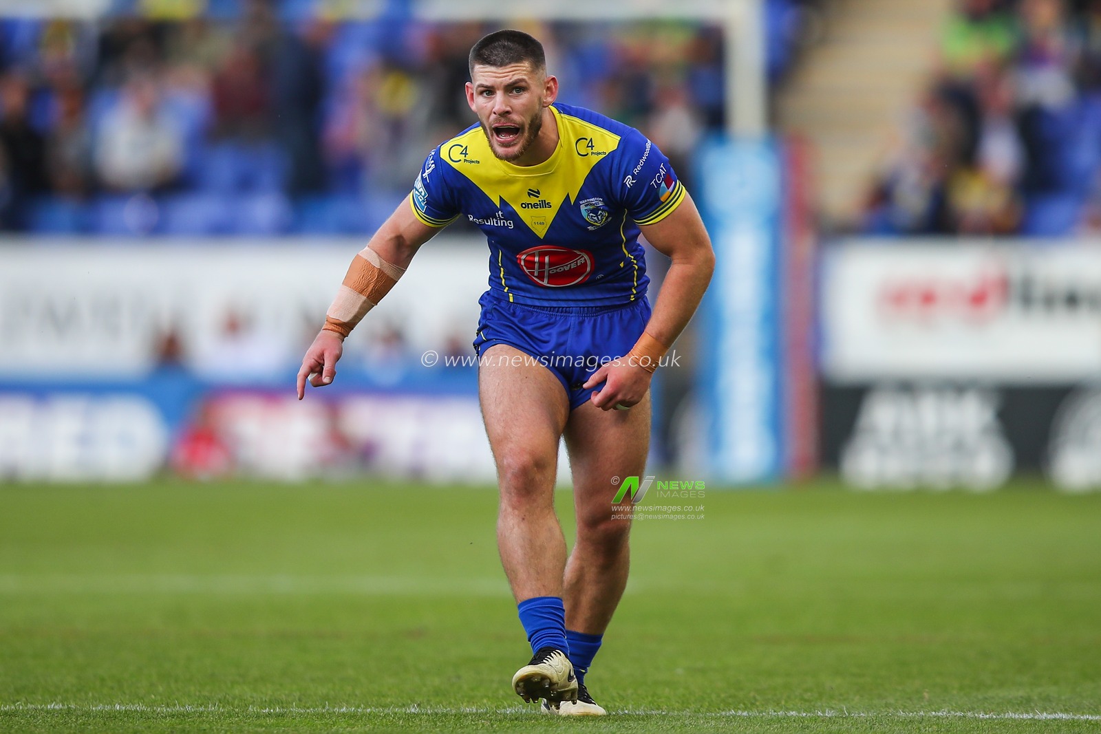 Danny Walker of Warrington Wolves during the Betfred Super League Round 14 match Warrington Wolves vs Salford Red Devils at Halliwell Jones Stadium, Warrington, United Kingdom, 14th June 2024

(Photo by Gareth Evans/News Images)