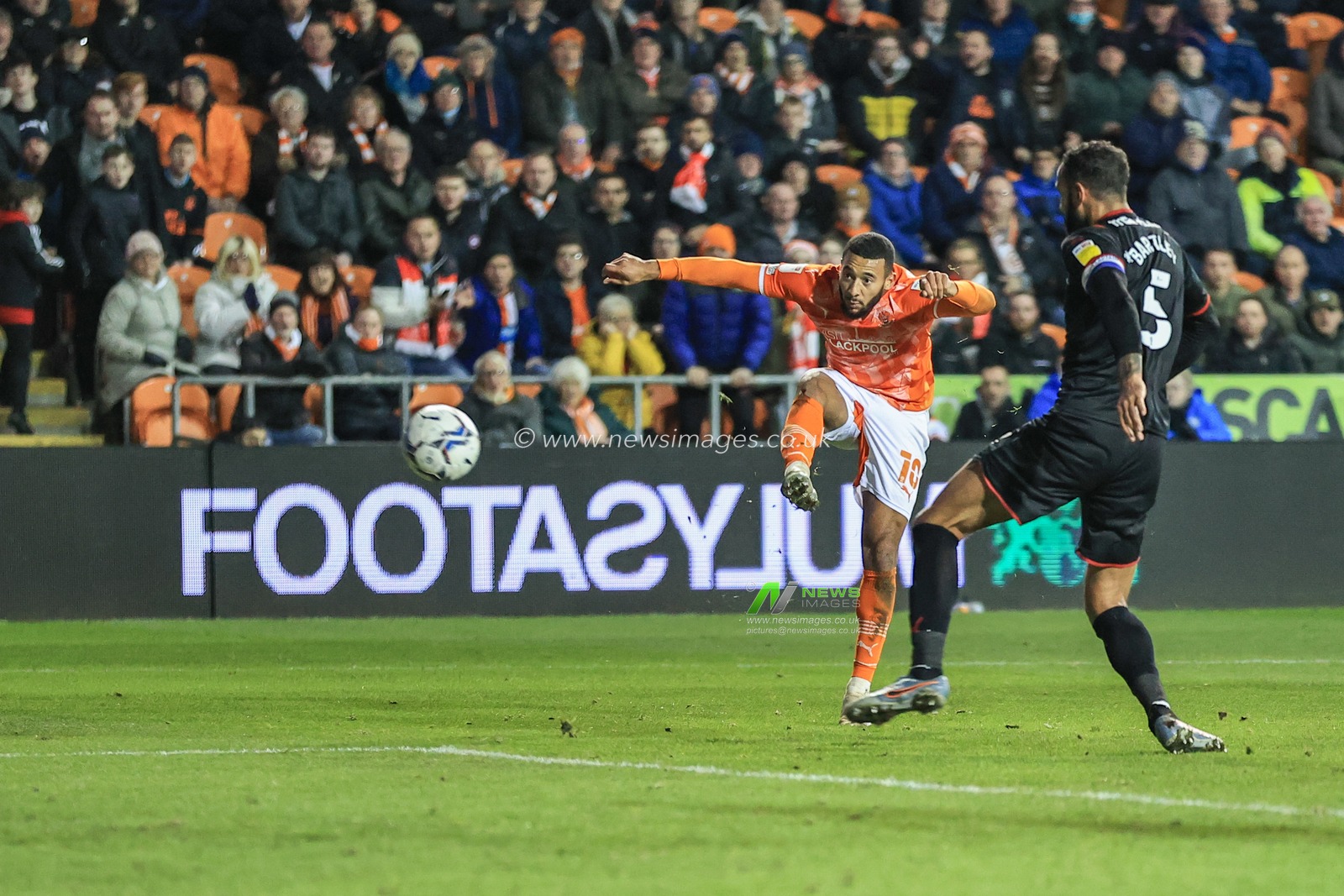 Keshi Anderson #10 of Blackpool shoots on goal, saved