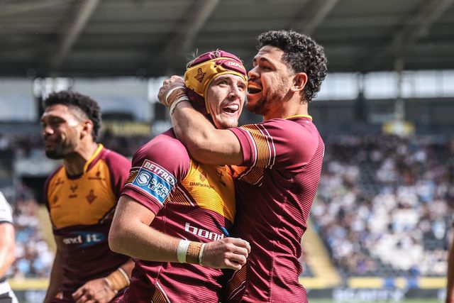 George Flanagan  of Huddersfield Giants celebrates his try during the Betfred Super League round 20 match Hull FC vs Huddersfield Giants at MKM Stadium, Hull, United Kingdom, 26th July 2025

(Photo by Alfie Cosgrove/News Images)