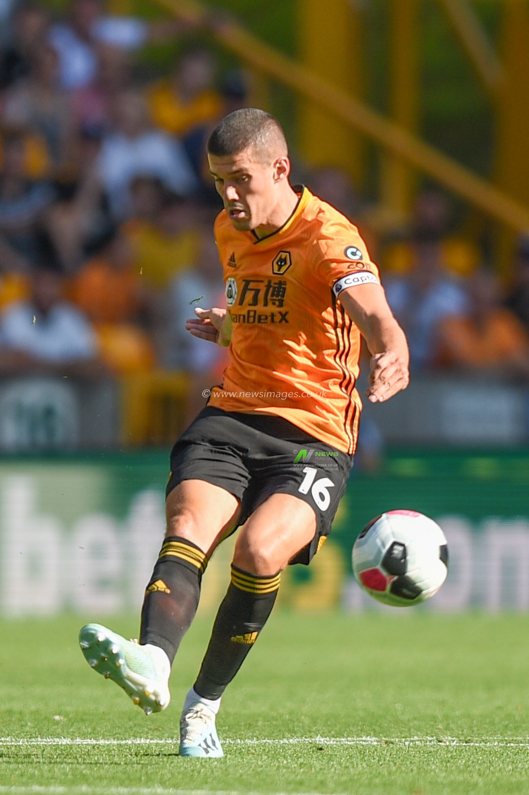 25th August 2019, Molineux Stadium, Wolverhampton, England ; Premier League Football, Wolverhampton Wanderers vs Burnley ; Conor Coady (16) of Wolverhampton Wanderers in action during the game

Credit: Richard Long/News Images

English Football League images are subject to DataCo Licence