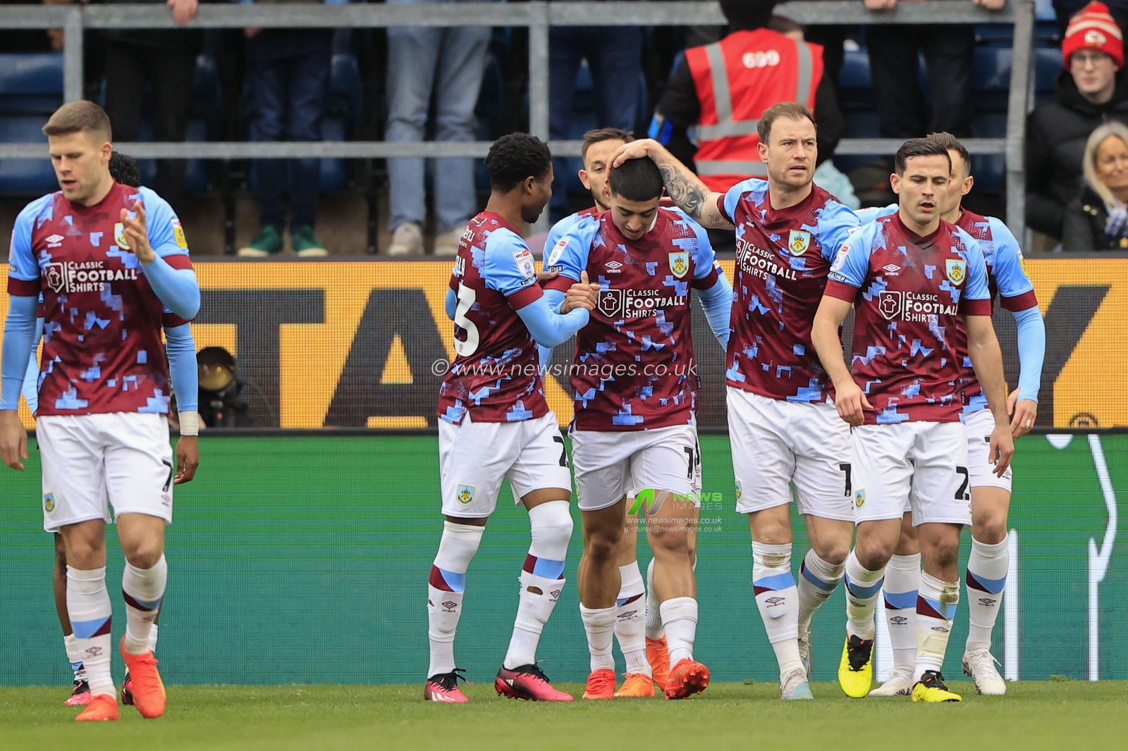 Anass Zaroury #19 of Burnley celebrates scoring to make it 1-0 to Burnley during the Sky Bet Championship match Burnley vs Huddersfield Town at Turf Moor, Burnley, United Kingdom, 25th February 2023

(Photo by Conor Molloy/News Images)