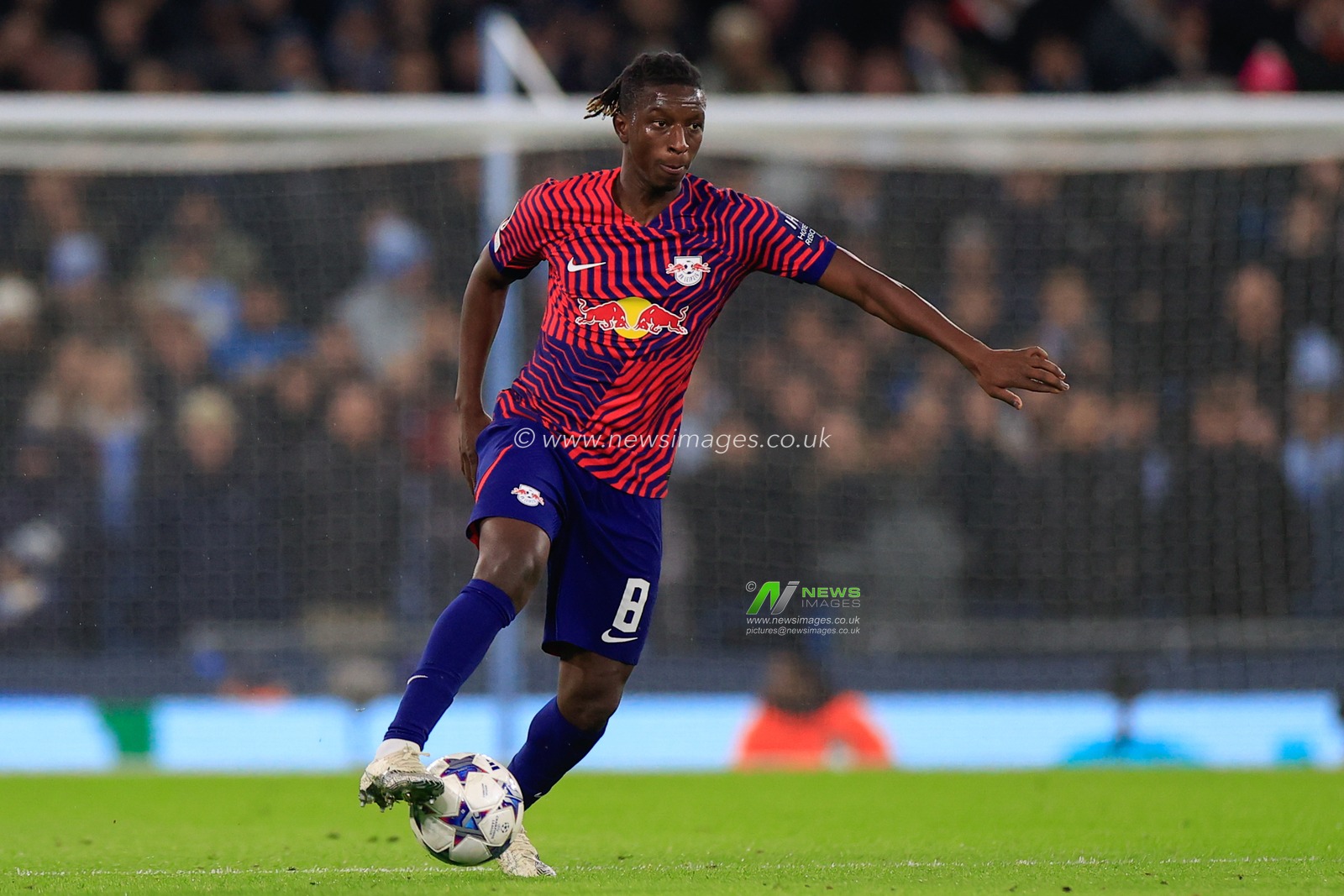 Amadou Haidara #8 of RB Leipzig in action during the UEFA Champions League Group G match Manchester City vs RB Leipzig at Etihad Stadium, Manchester, United Kingdom, 28th November 2023

(Photo by Conor Molloy/News Images)
