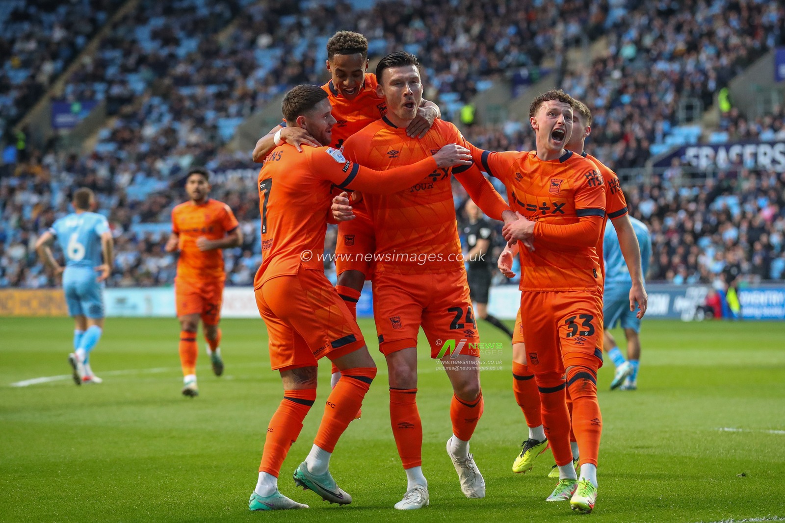Kieffer Moore of Ipswich Town celebrates his goal to make it 0-1 during the Sky Bet Championship match Coventry City vs Ipswich Town at Coventry Building Society Arena, Coventry, United Kingdom, 30th April 2024

(Photo by Gareth Evans/News Images)