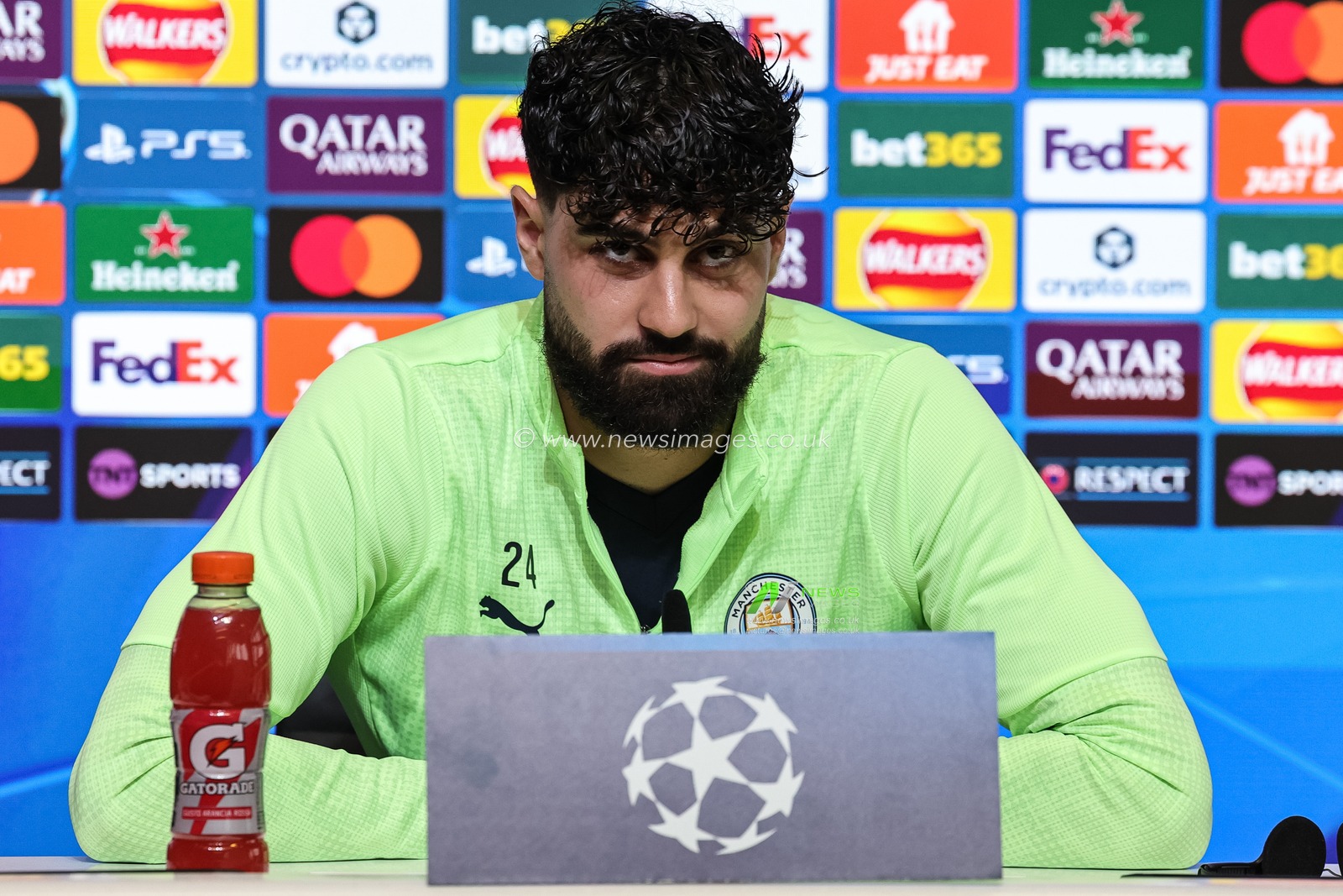 Josko Gvardiol of Manchester City speaks to the press during the UEFA Champions League press conference Matchday 5 of 8 Manchester City vs Bayer 04 Leverkusen at Etihad Campus, Manchester, United Kingdom, 24th November 2025

(Photo by Mark Cosgrove/News Images)

*** GER AUT SUI OUT ***