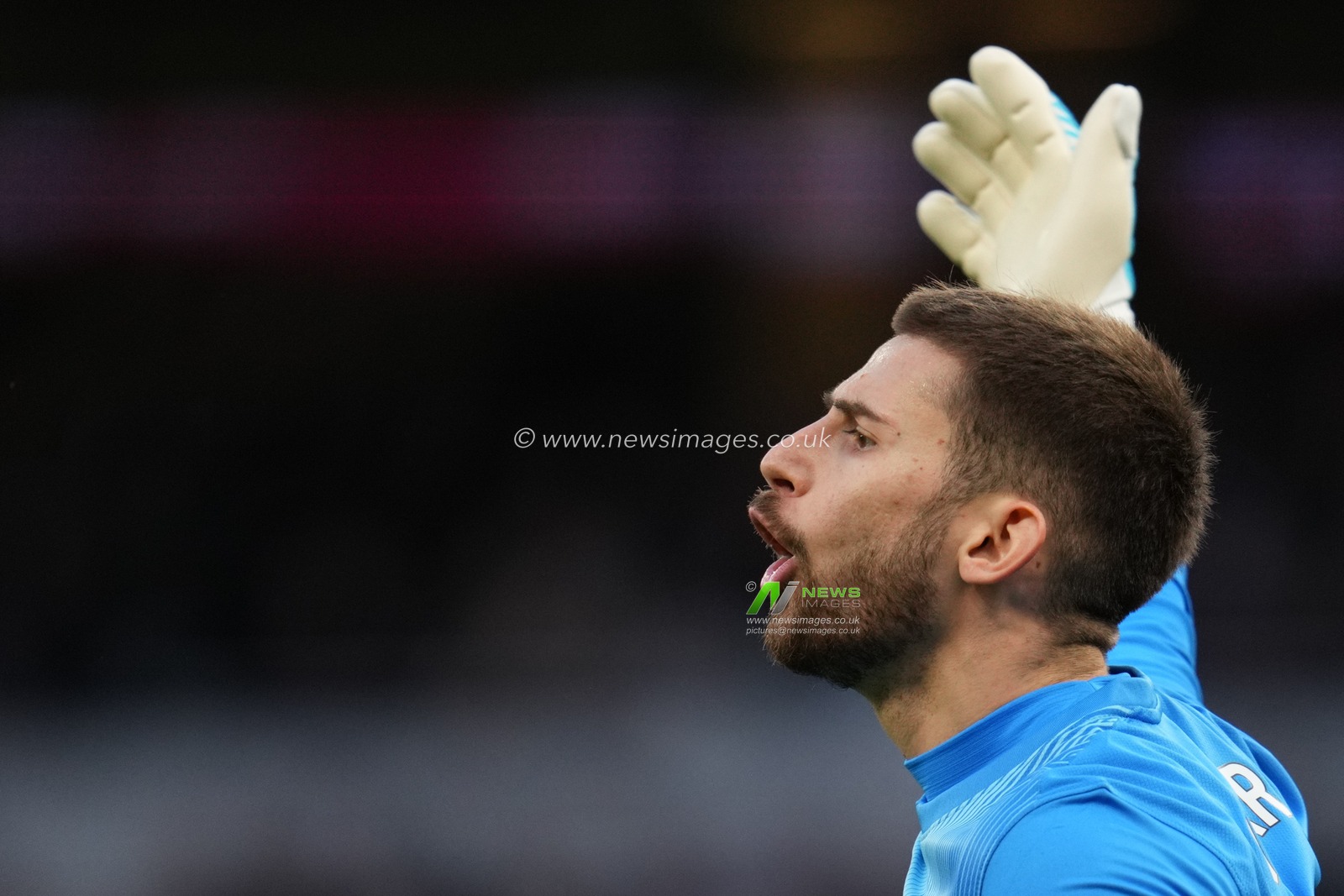 Guglielmo Vicario of Tottenham Hotspur during the Premier League match Tottenham Hotspur vs Brentford at Tottenham Hotspur Stadium, London, United Kingdom, 6th December 2025

(Photo by Harvey Murphy/News Images)

*** GER AUT SUI OUT ***