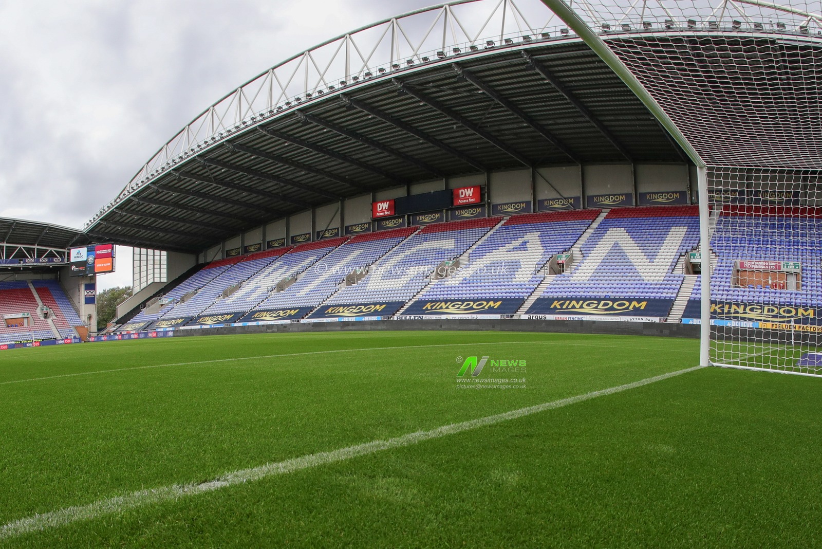 A general view of DW Stadium during the Sky Bet League 1 match Wigan Athletic vs Barnsley at DW Stadium, Wigan, United Kingdom, 26th August 2023

(Photo by Alfie Cosgrove/News Images)