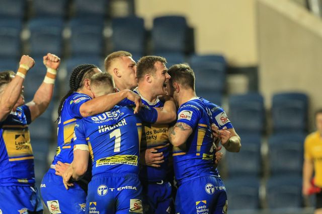 Betfred Super League round 8 Leeds Rhinos vs Castleford Tigers