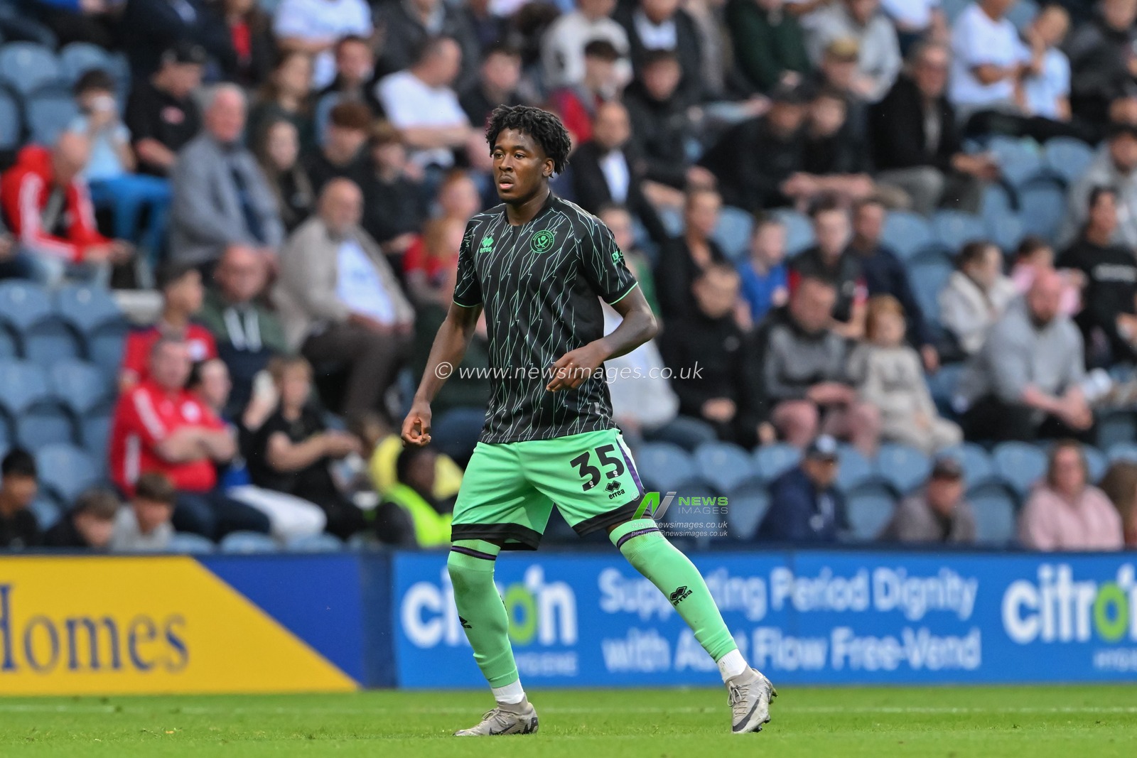 Andre Brooks of Sheffield United during the Sky Bet Championship match Preston North End vs Sheffield United at Deepdale, Preston, United Kingdom, 9th August 2024

(Photo by Cody Froggatt/News Images)