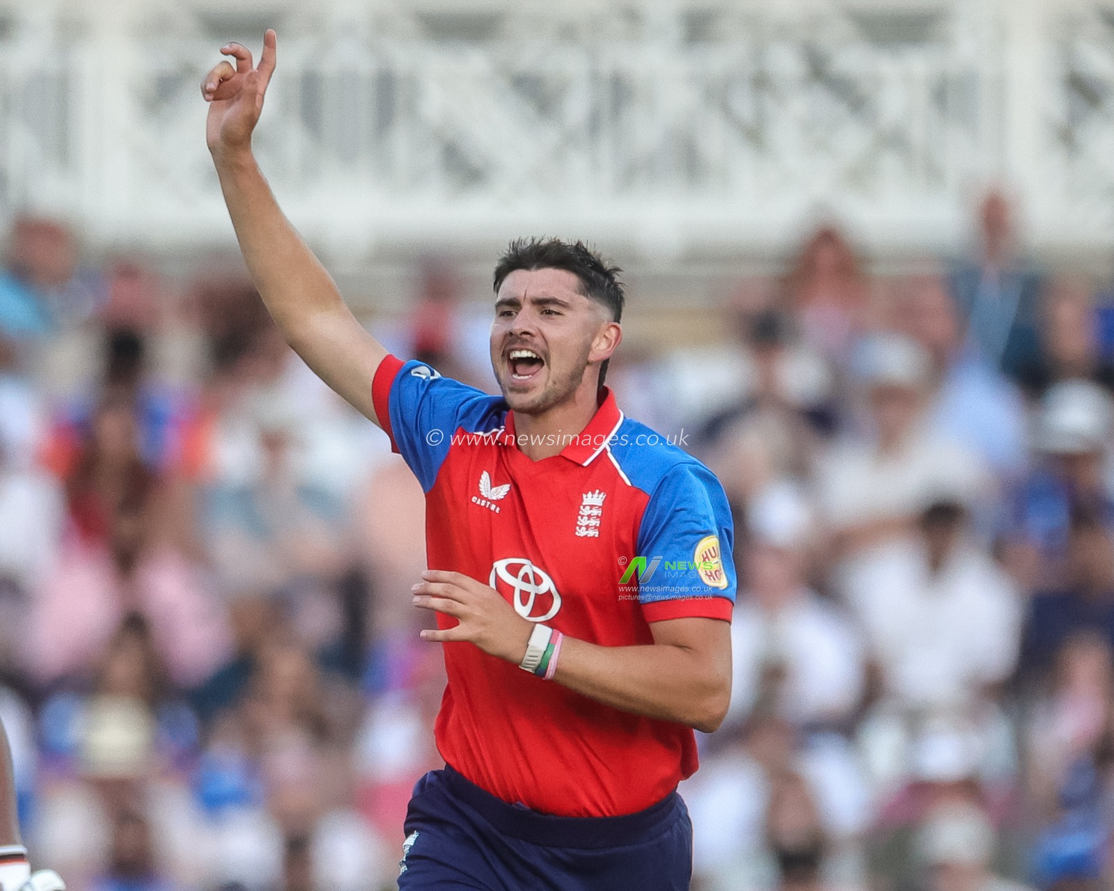Josh Tongue of England celebrates the wicket of  Shivam Dube of India during the Third Vitality T20 International match England vs India at Trent Bridge, Nottingham, United Kingdom on 07 July 2026

(Photo by Mark Cosgrove/News Images)