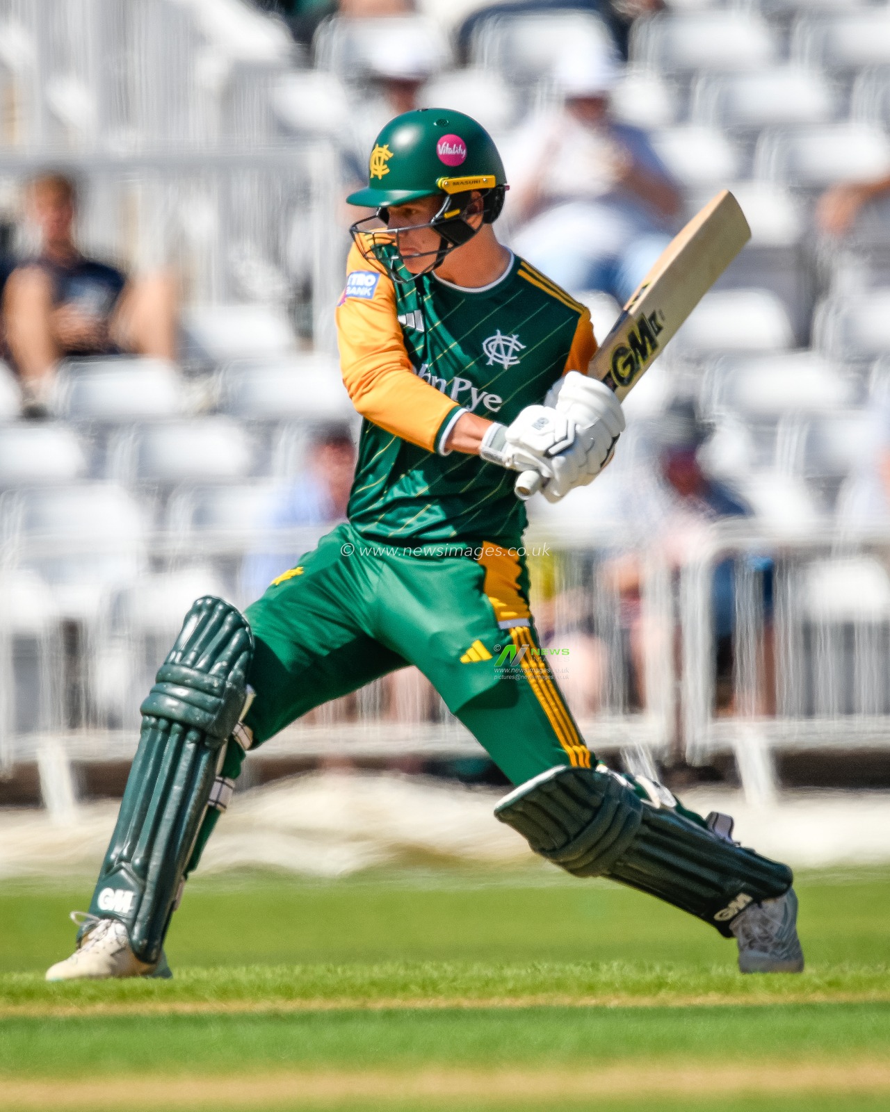 Freddie MCCANN of Nottingham Outlaws batting during the Royal London One-day Cup match Nottinghamshire vs Essex at Trent Bridge, Nottingham, United Kingdom, 11th August 2024

(Photo by Mark Dunn/News Images)