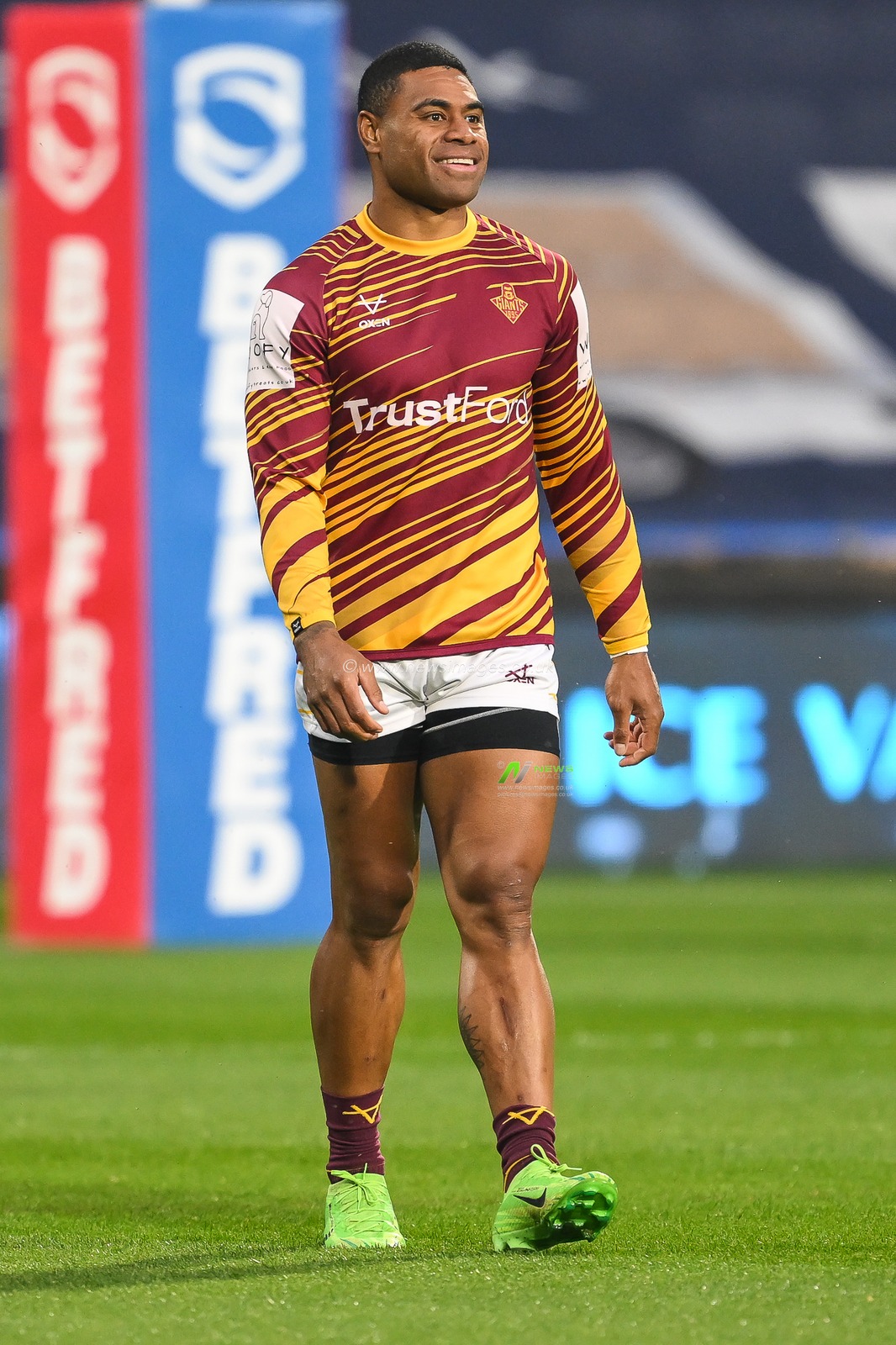 Kevin Naiqama of Huddersfield Giants during pre match warm up ahead of the Betfred Super League Round 10 match Huddersfield Giants vs Salford Red Devils at John Smith's Stadium, Huddersfield, United Kingdom, 3rd May 2024

(Photo by Craig Thomas/News Images)
