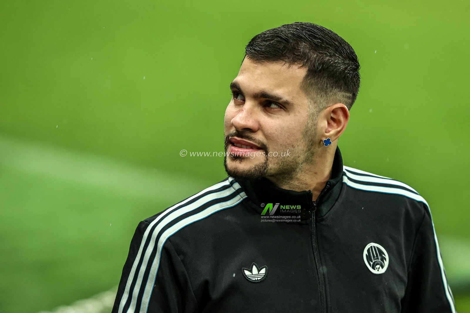 Bruno Guimaraes of Newcastle United arrives during the Carabao Cup Quarter Final match Newcastle United vs Fulham at St. James's Park, Newcastle, United Kingdom, 17th December 2025

(Photo by Alfie Cosgrove/News Images)

*** GER AUT SUI OUT ***